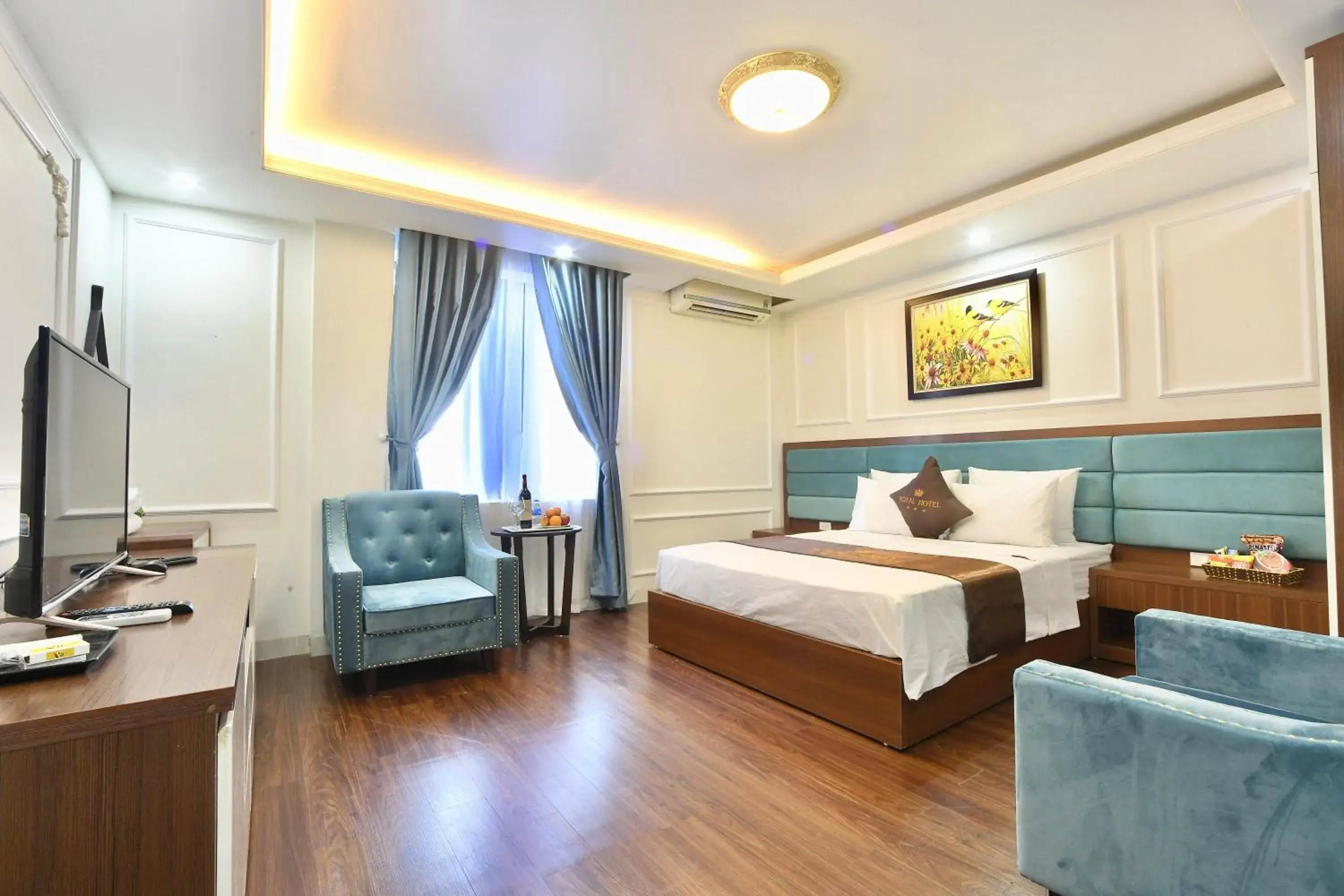 Superior Suite in Hotel Royal II Superior Suite in Hotel Royal II