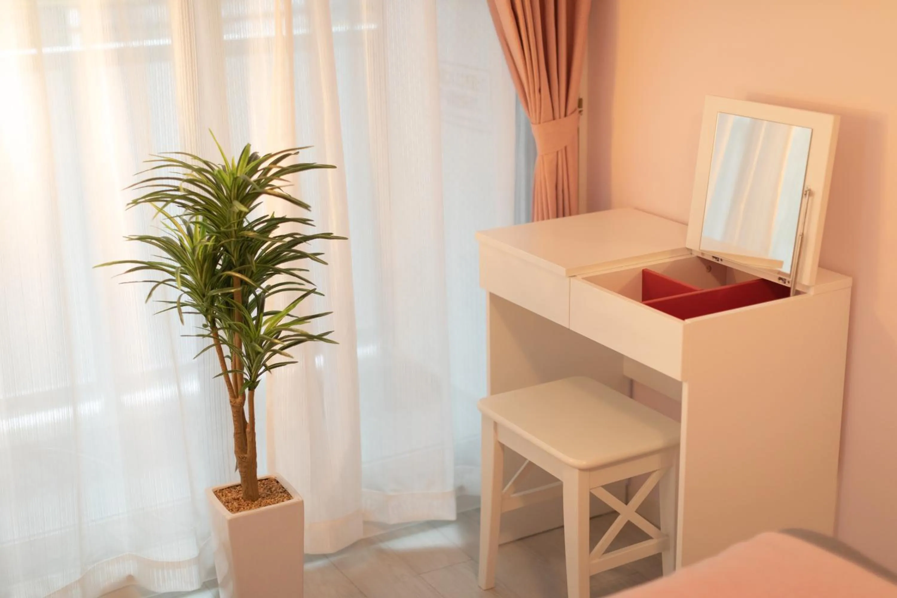 Bed in OSAKA SUNSHINE TOWER52 l