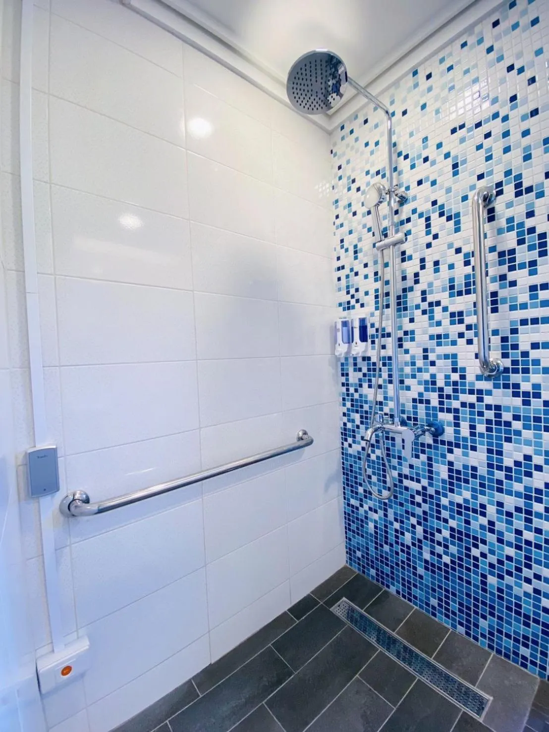 Bathroom in San Chiao Hotel