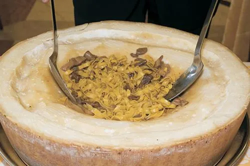 Food and drinks in Hotel Persico's