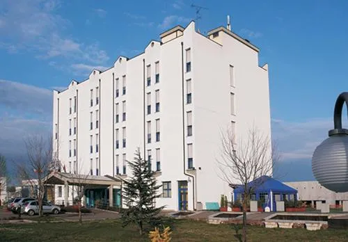 Facade/entrance in Hotel Persico's