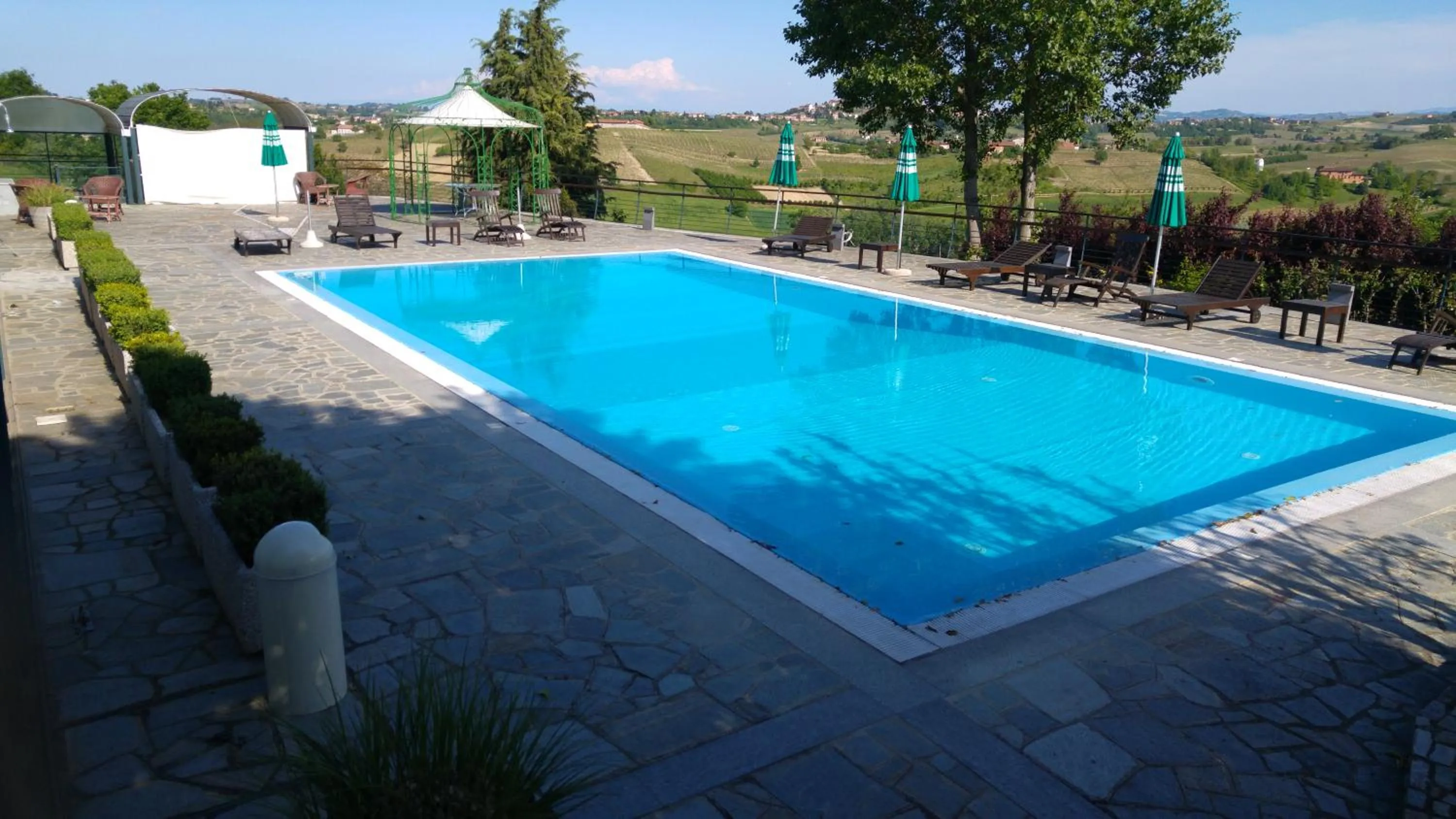 Swimming pool in Locanda del Boscogrande