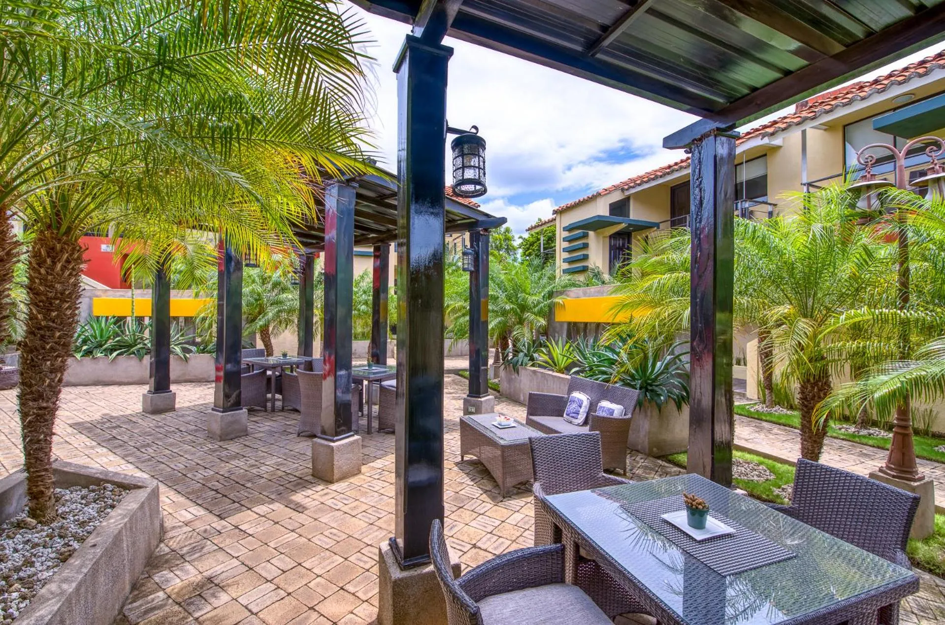 Garden in Wayak Hotel