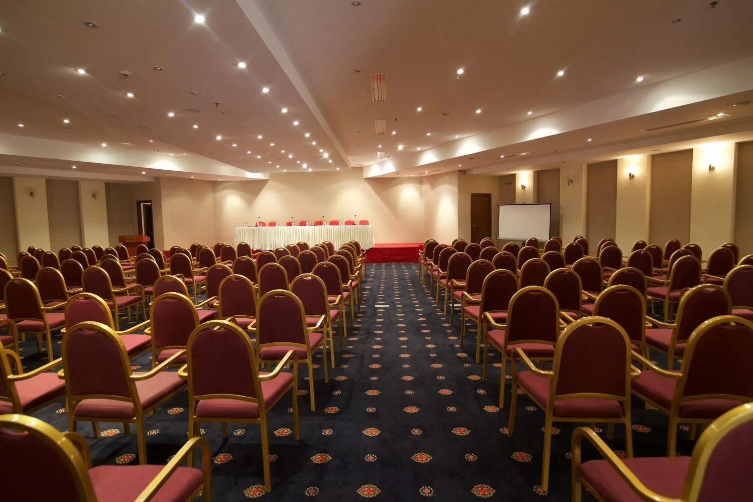 Hala Hotel & Aqua Park