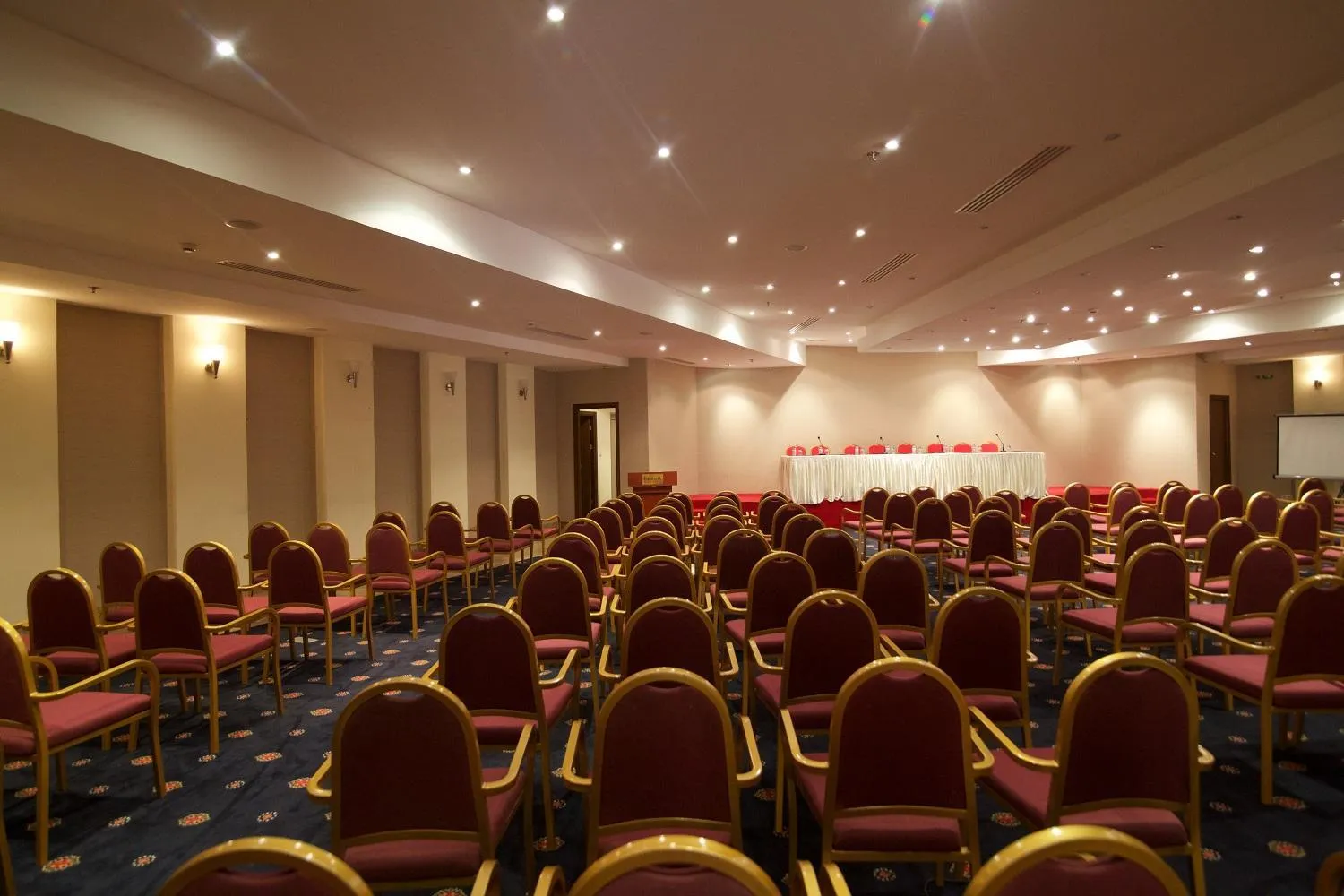 Hala Hotel & Aqua Park