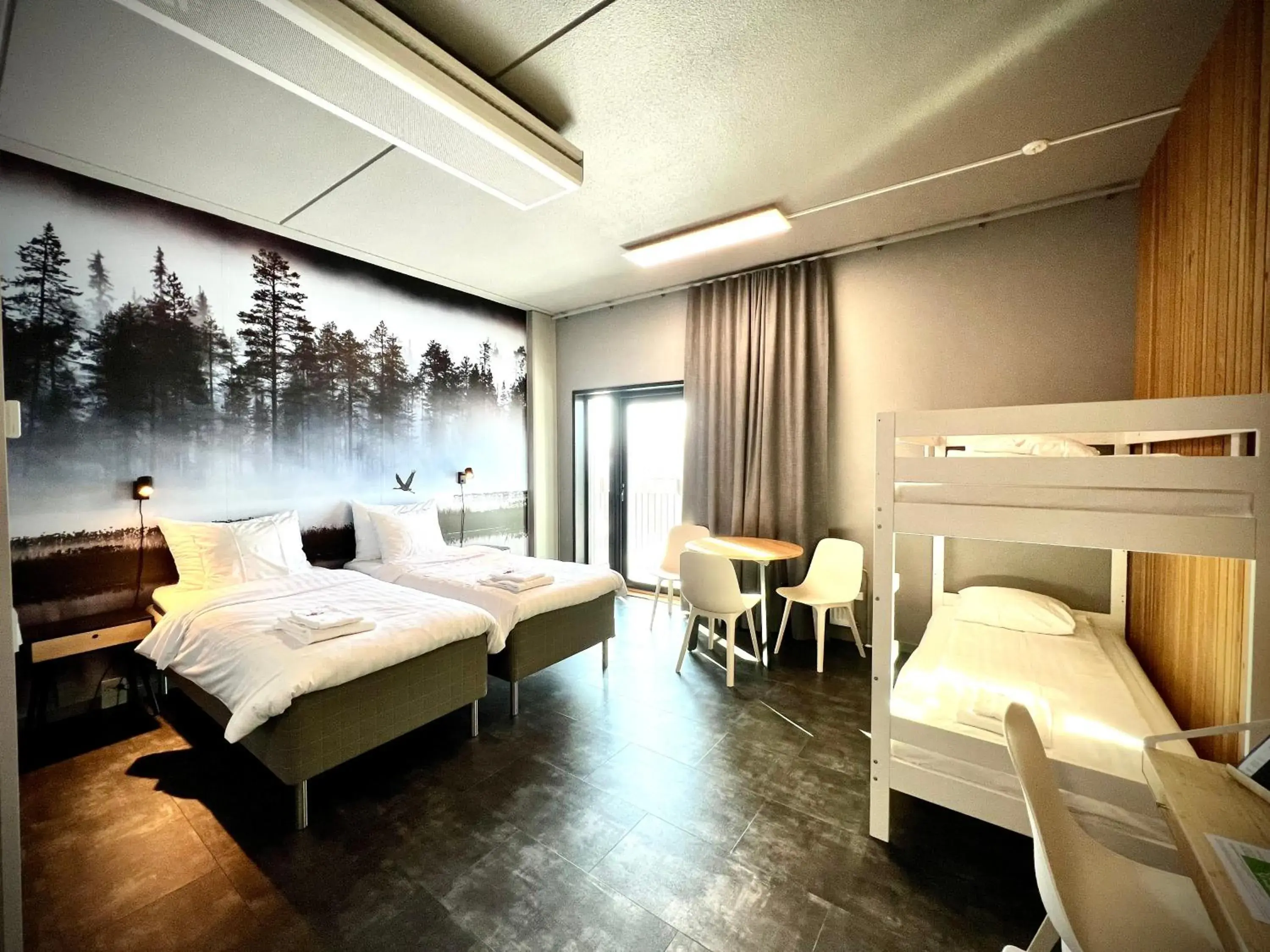 Standard Family Room for four - single occupancy in Park Hotel Liminka Standard Family Room for four - single occupancy in Park Hotel Liminka