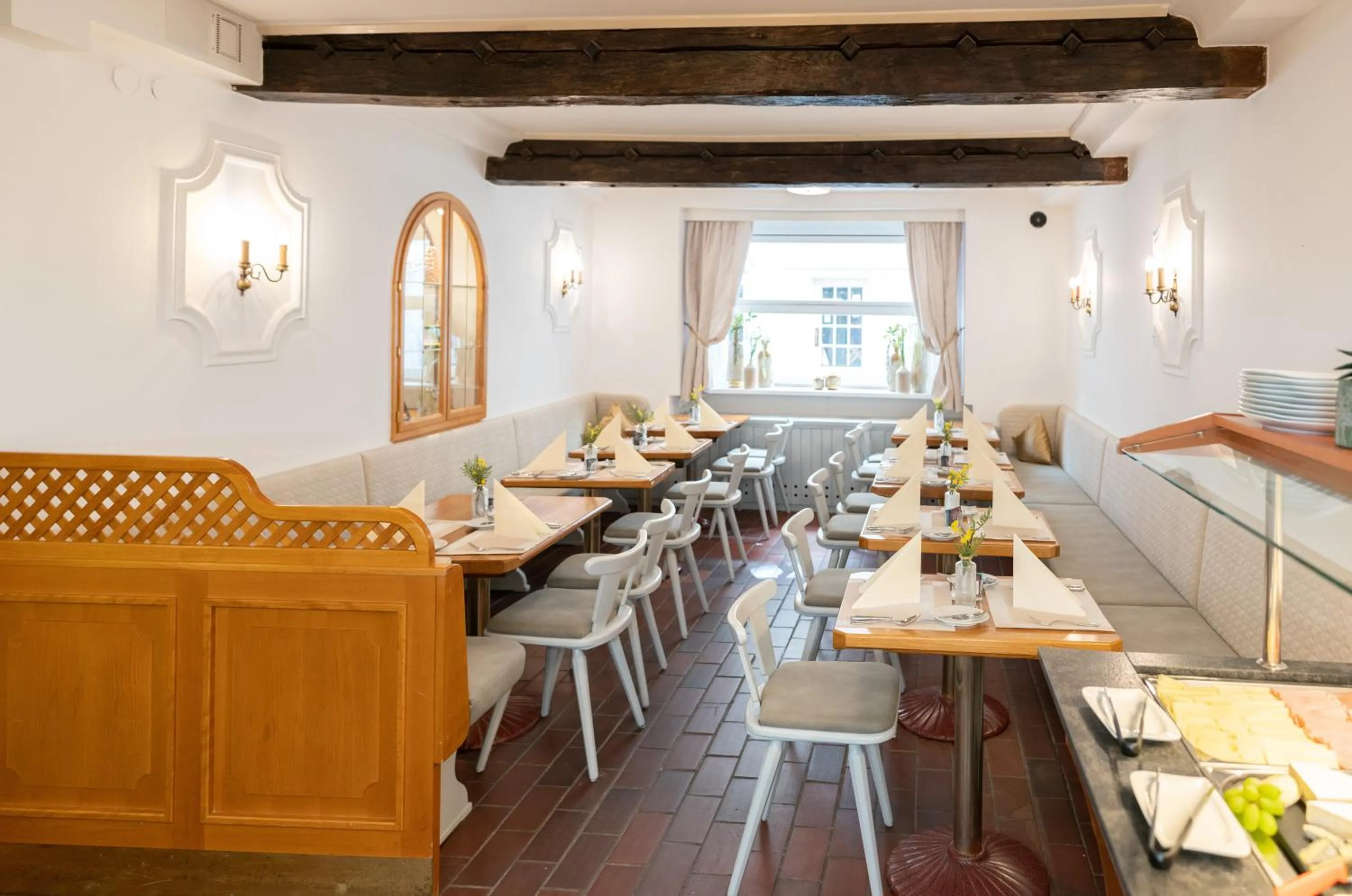 Restaurant/places to eat in Cityhotel Trumer Stube