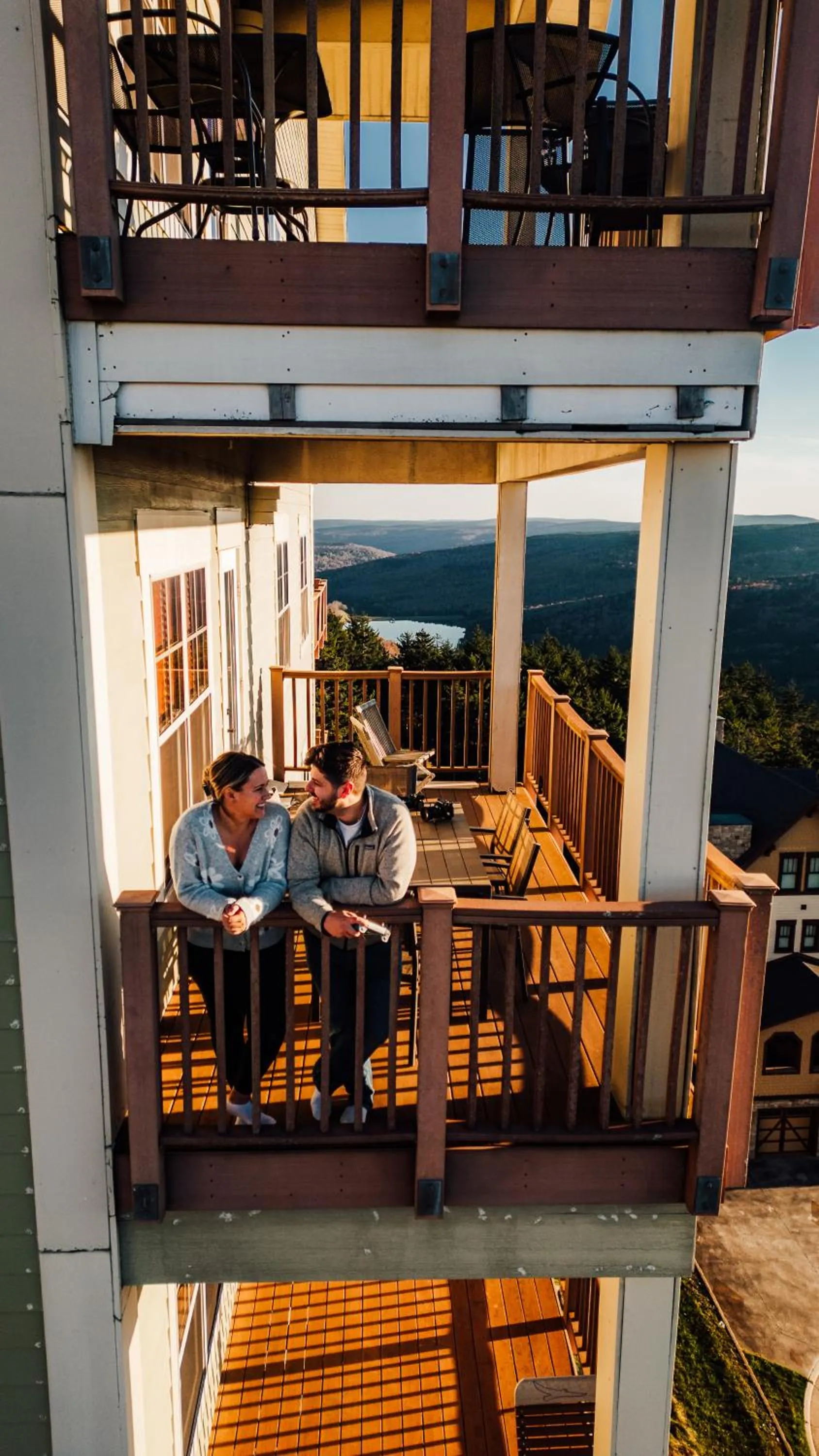 Remodeled Ski In-Out - 305 Soaring Eagle - Luxury!