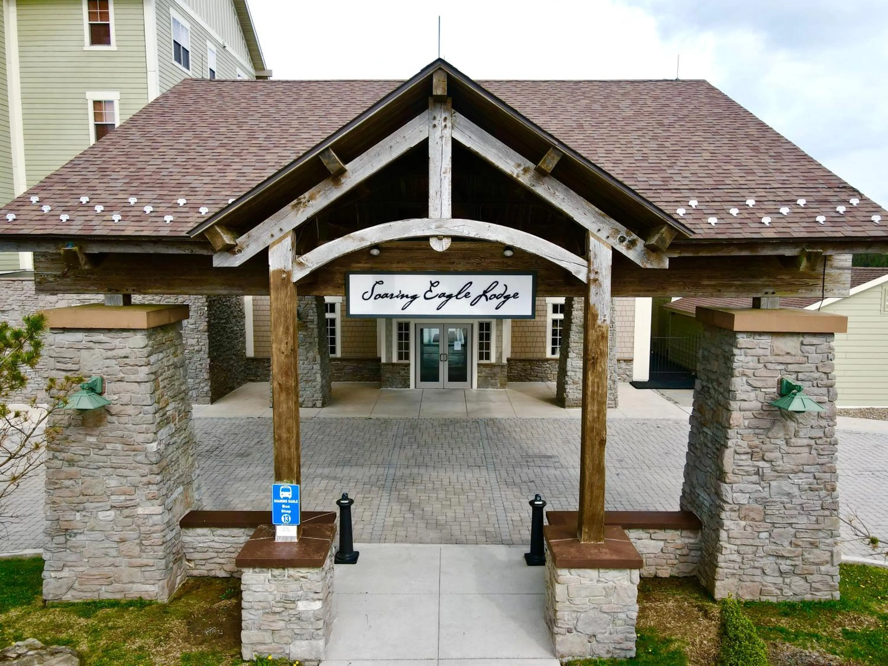 Remodeled Ski In-Out - 305 Soaring Eagle - Luxury!