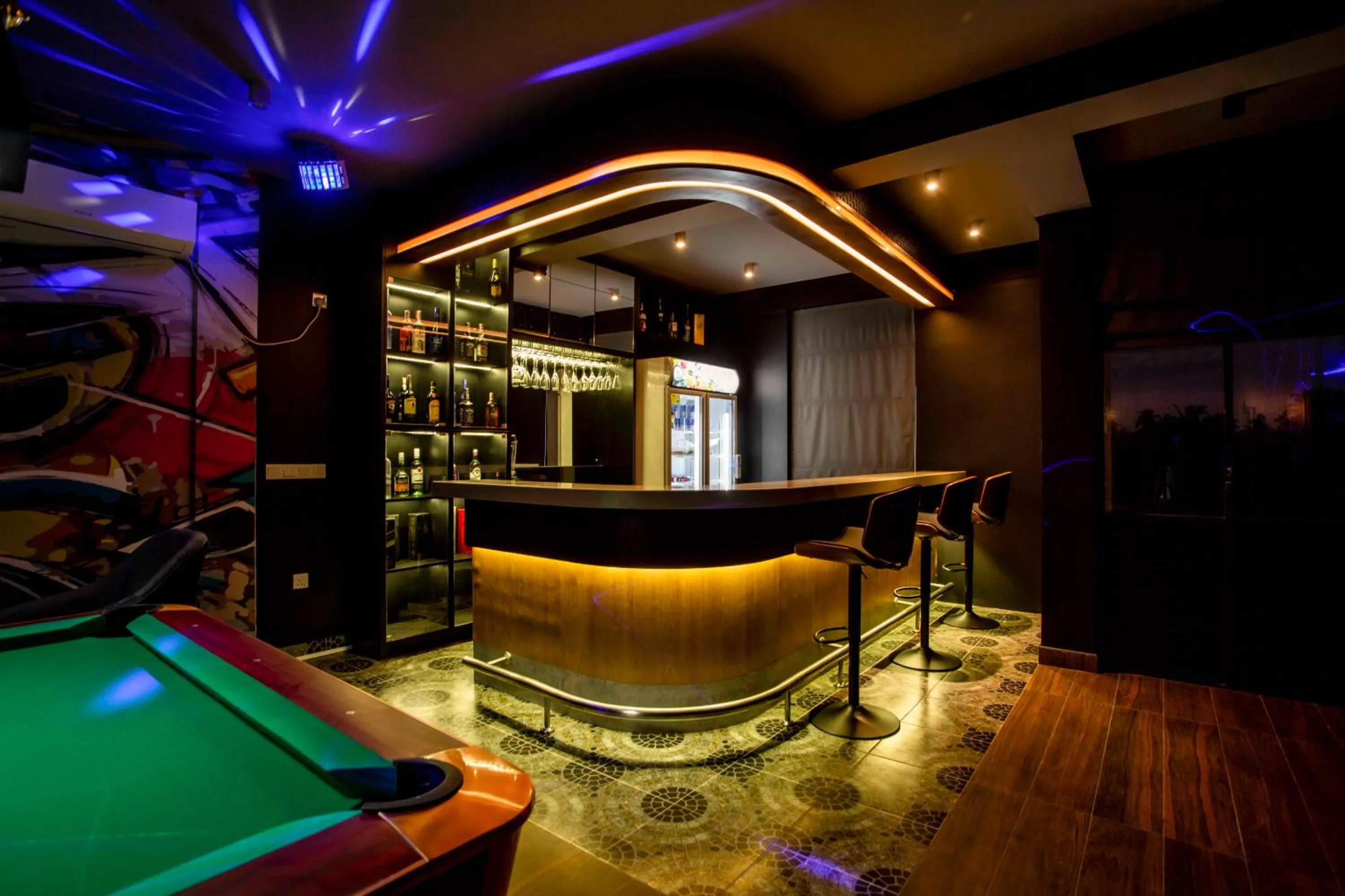 Lounge or bar in Beach & Bliss Mirissa