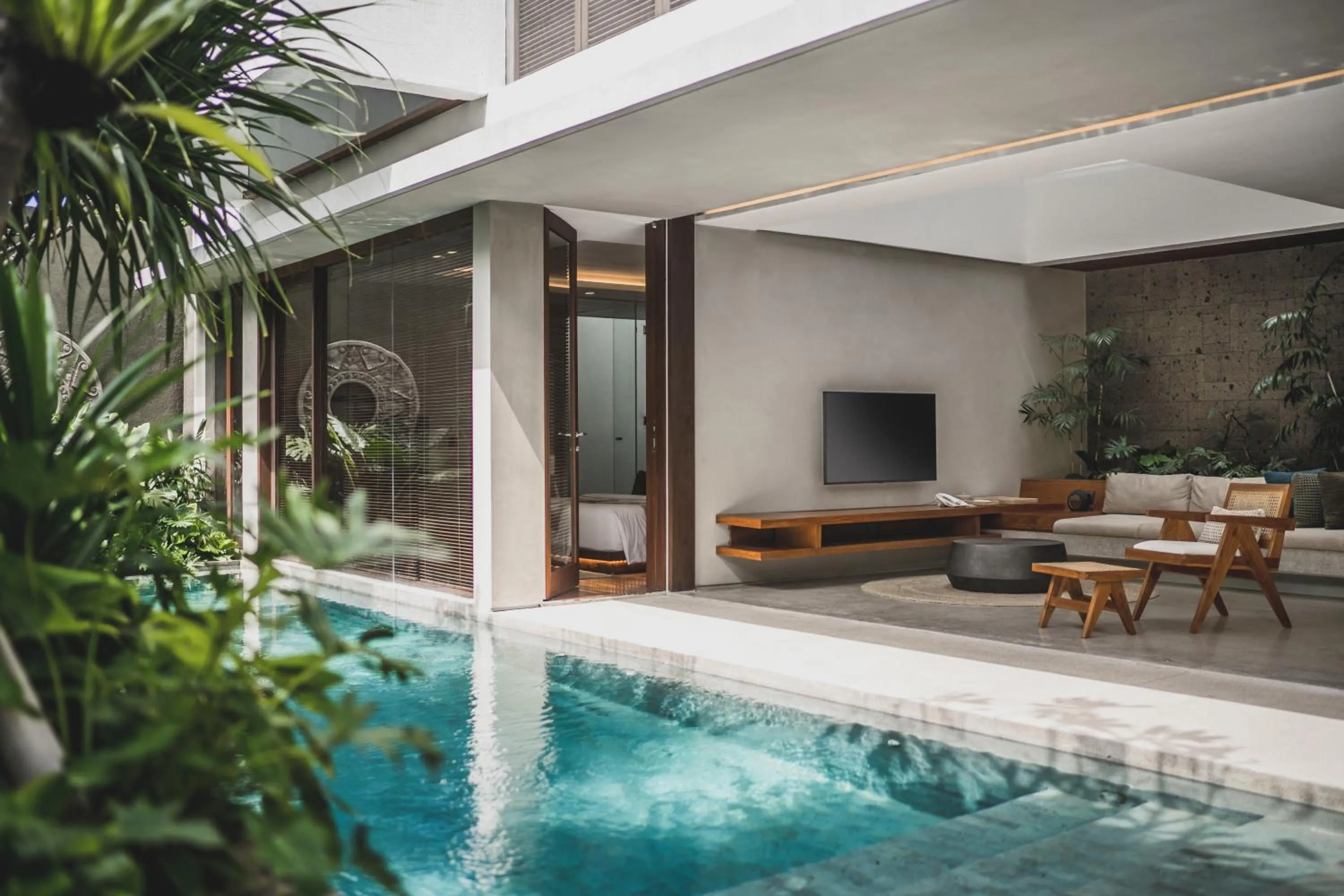 TV and multimedia in Blossom Eco Luxe Villas by Ekosistem