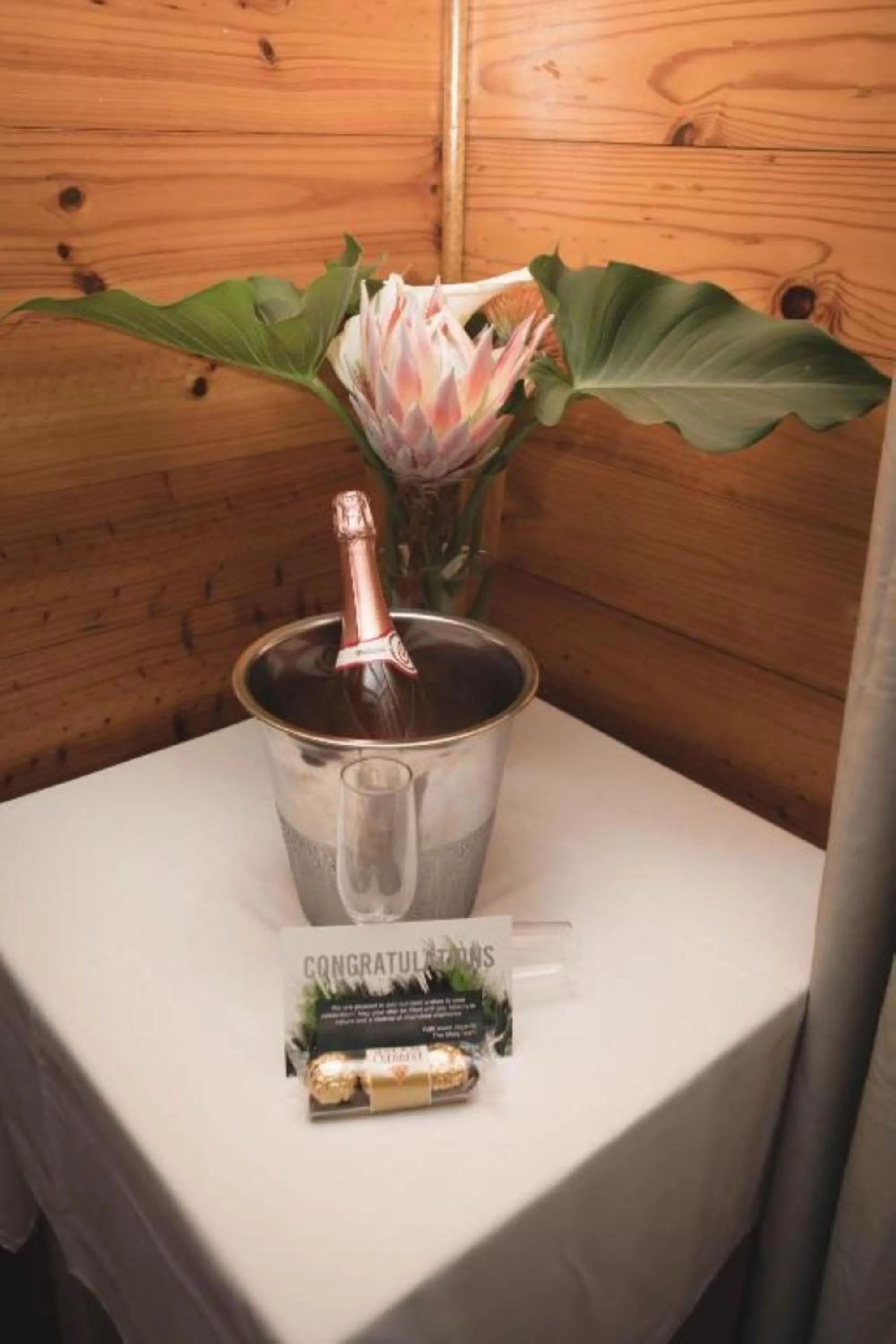 Decorative detail in Misty Mountain Reserve