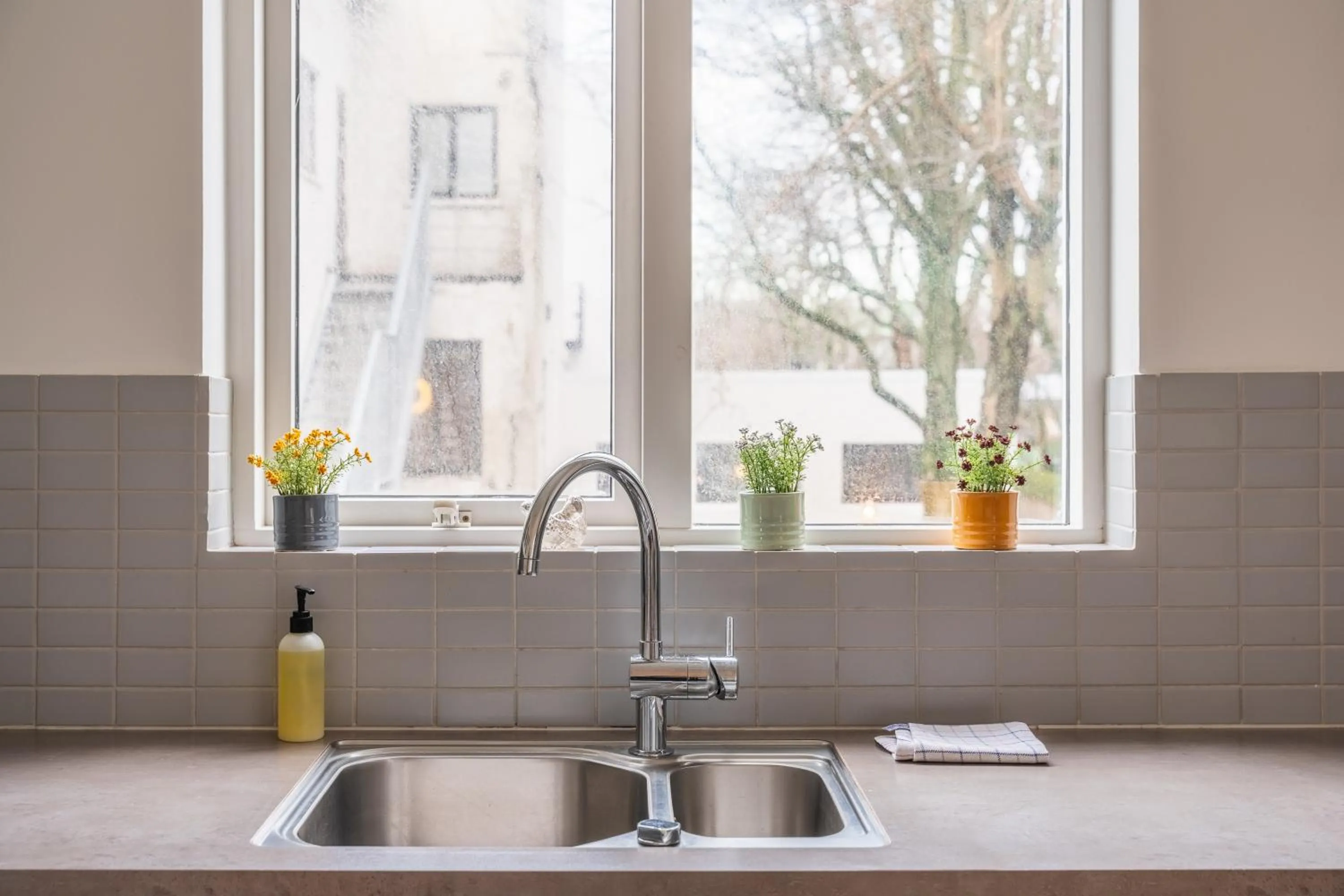 Kitchen or kitchenette in Day Dream Soleyjargata Rooms & Apartments