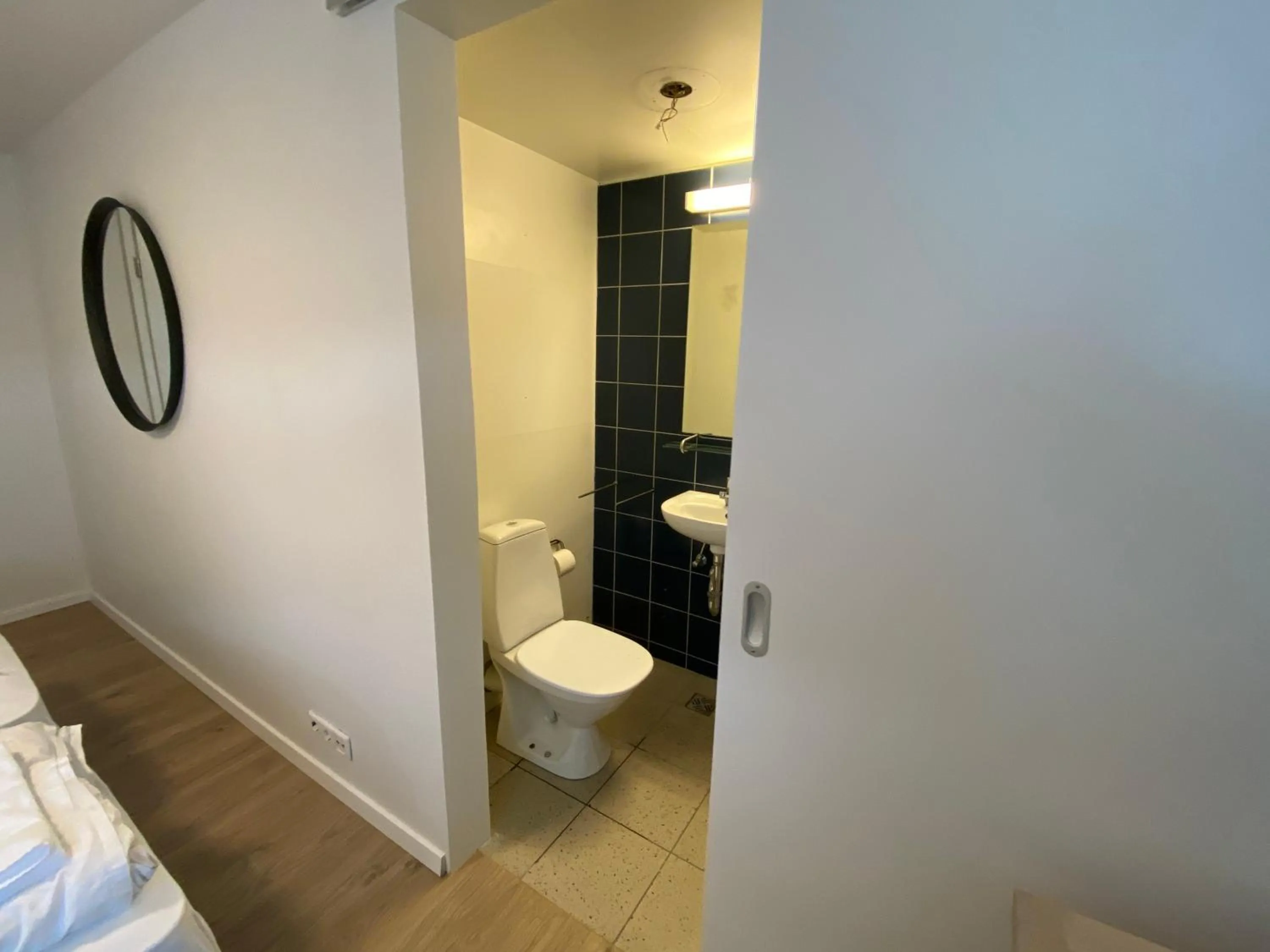 Bathroom in Day Dream Soleyjargata Rooms & Apartments