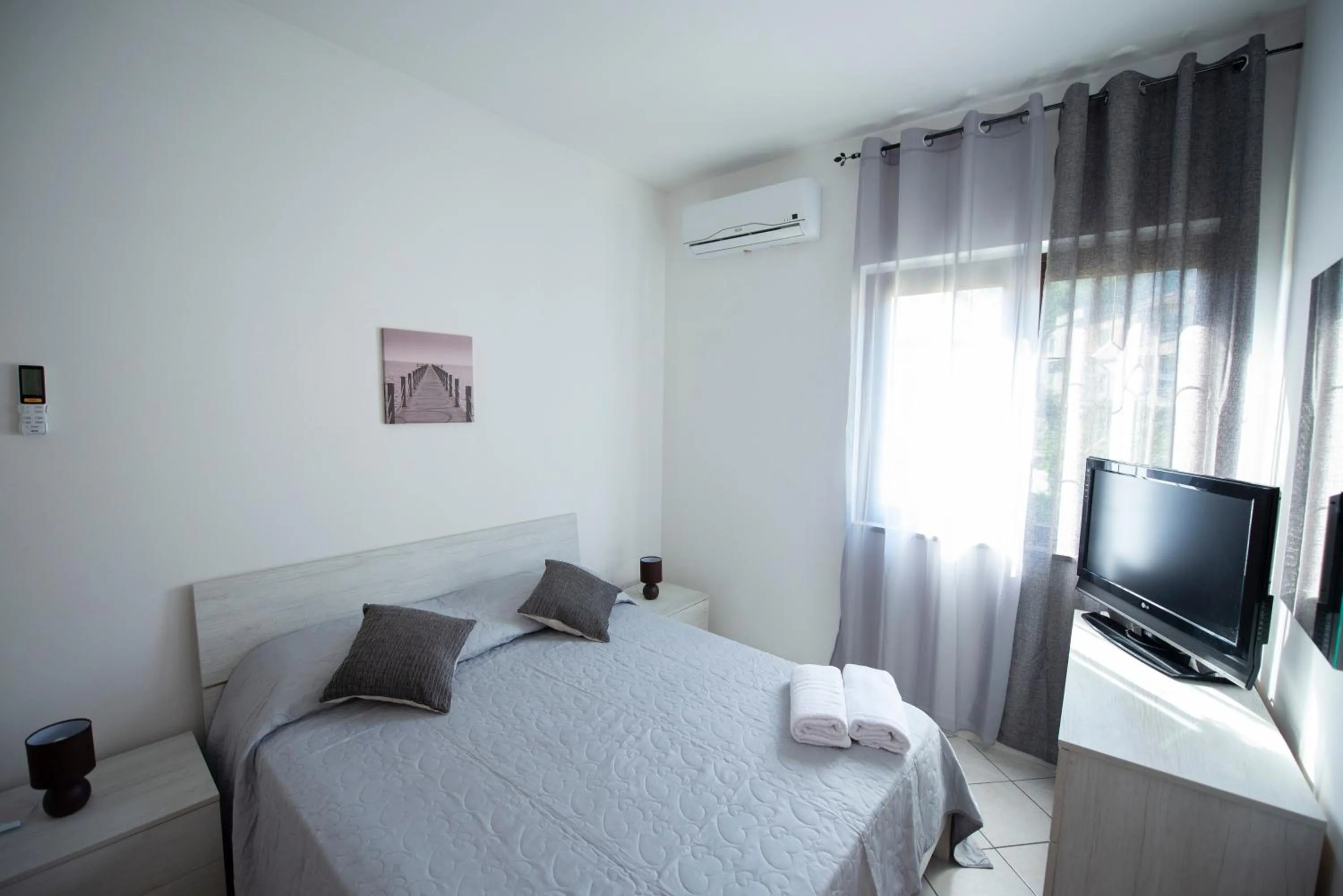 Photo of the whole room, Bed in B&B Esterita