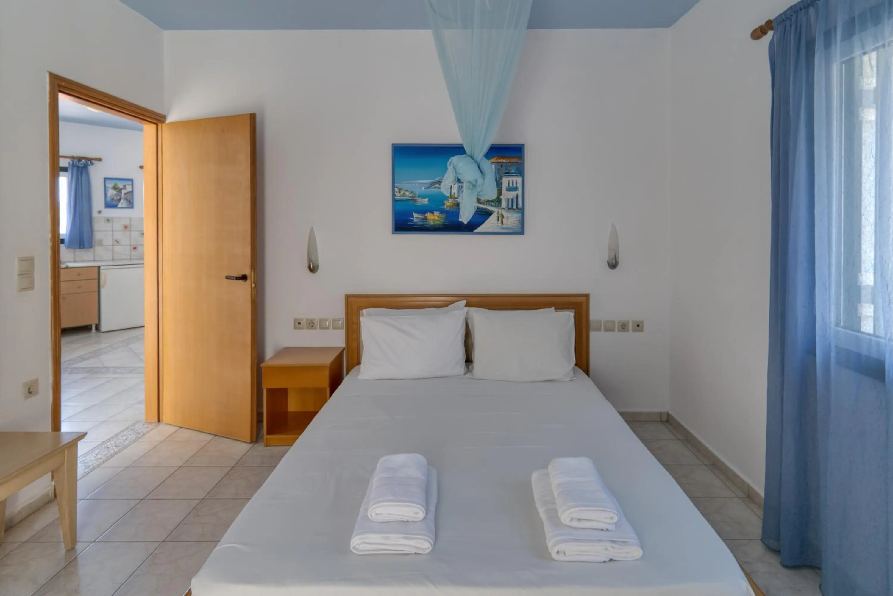 Bed in Sunny Hill by Estia ex Mary Sofi