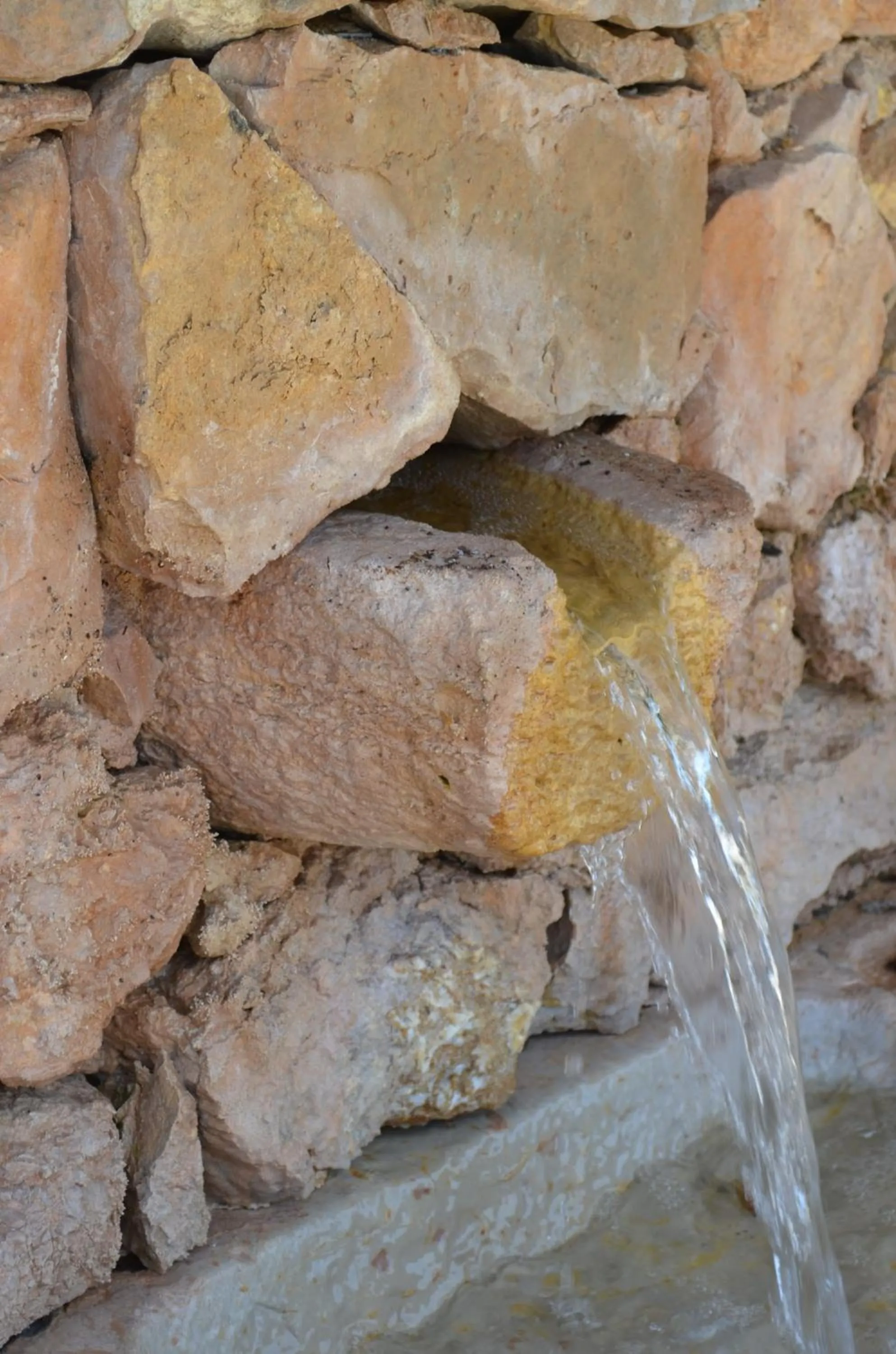 Swimming pool in Le Barretian