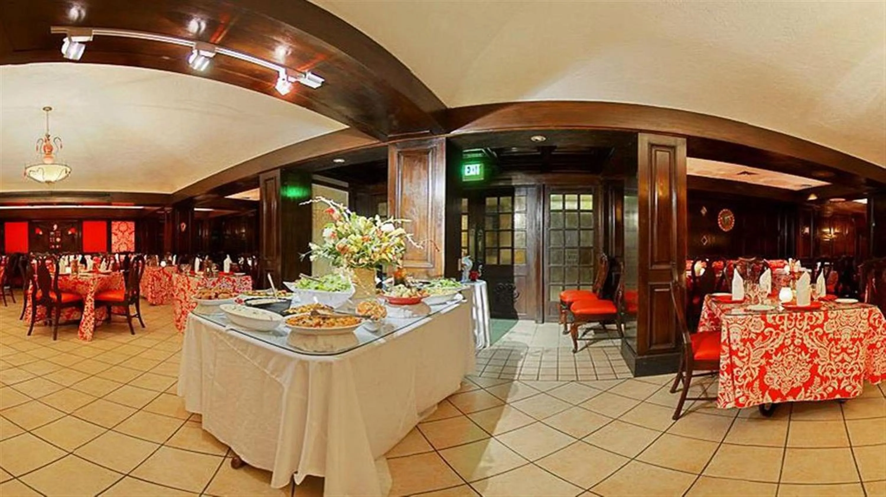 Restaurant/places to eat in Breezes Resort & Spa All Inclusive, Bahamas