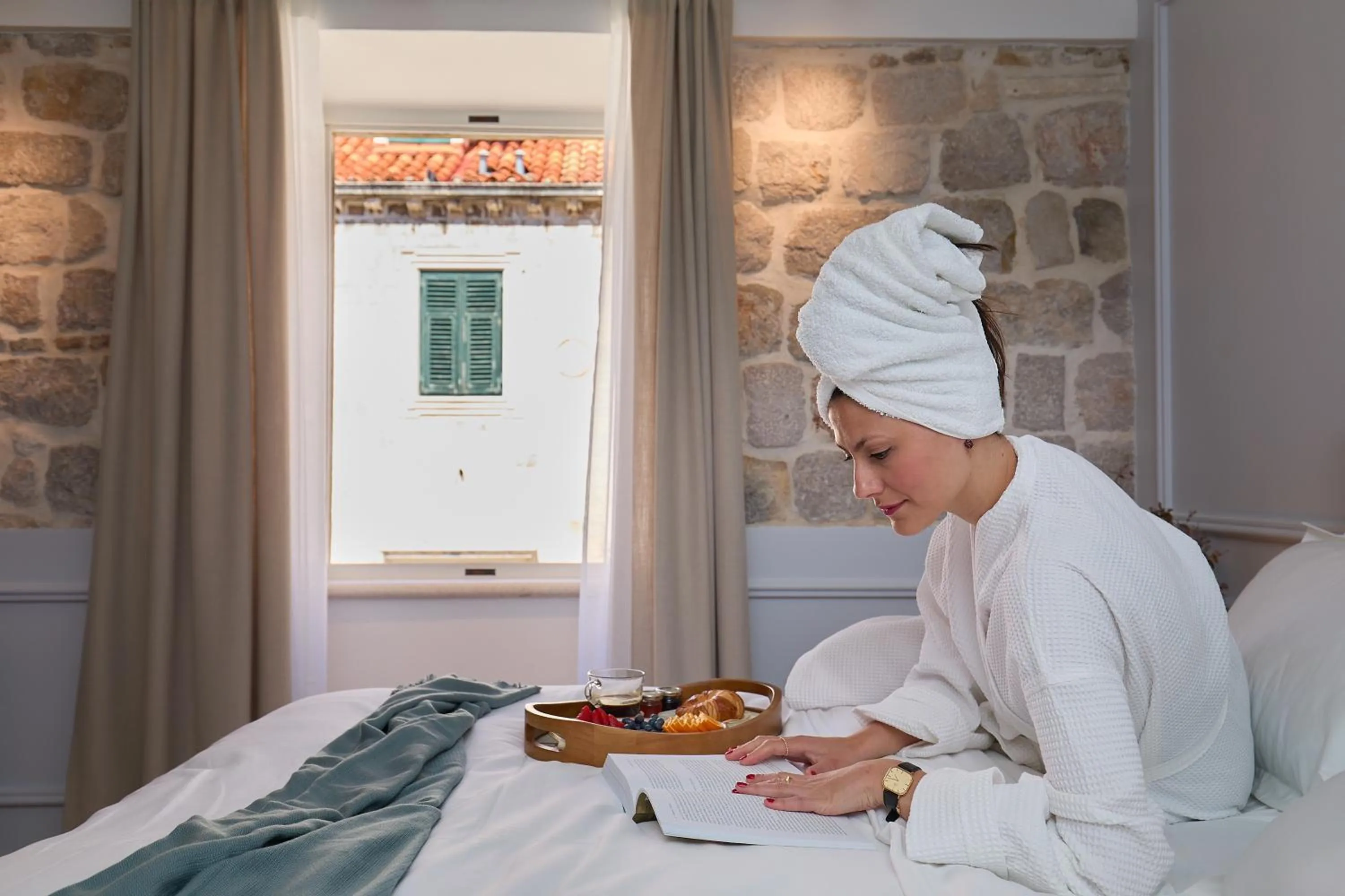 Bedroom, Bed in Bota Palace