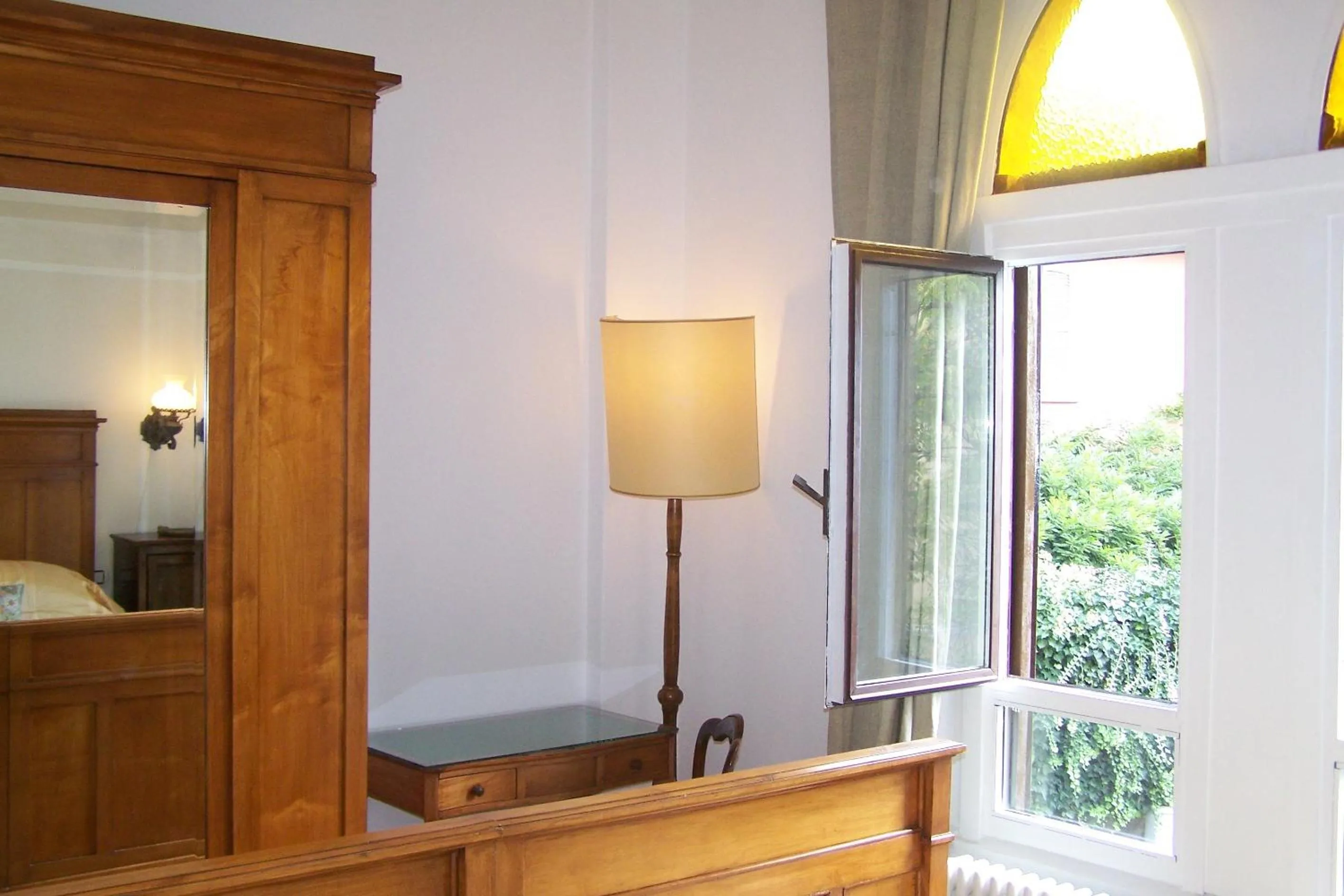 Decorative detail, Bed in B&B Torre Lara