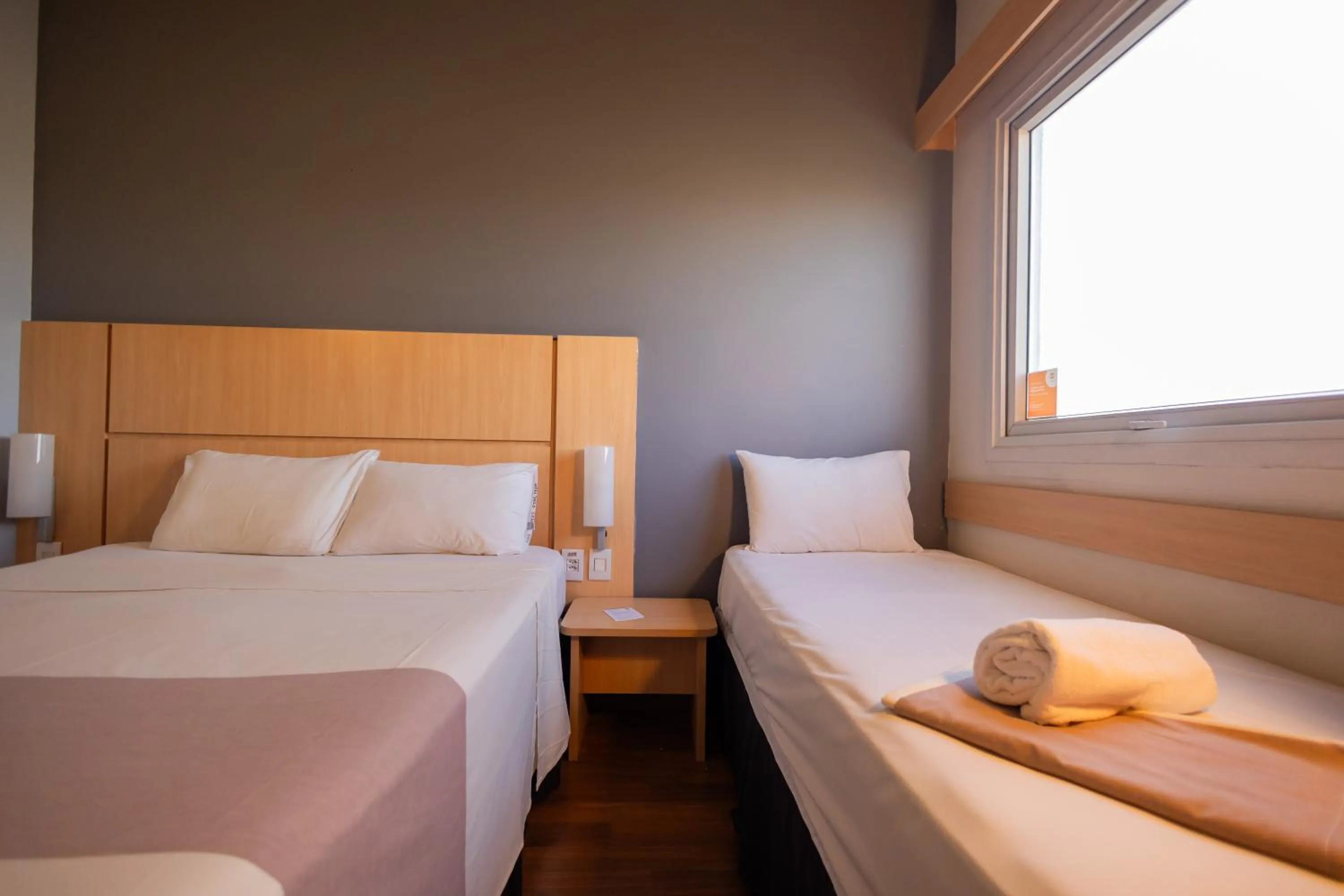 Bed in ibis Contagem Ceasa