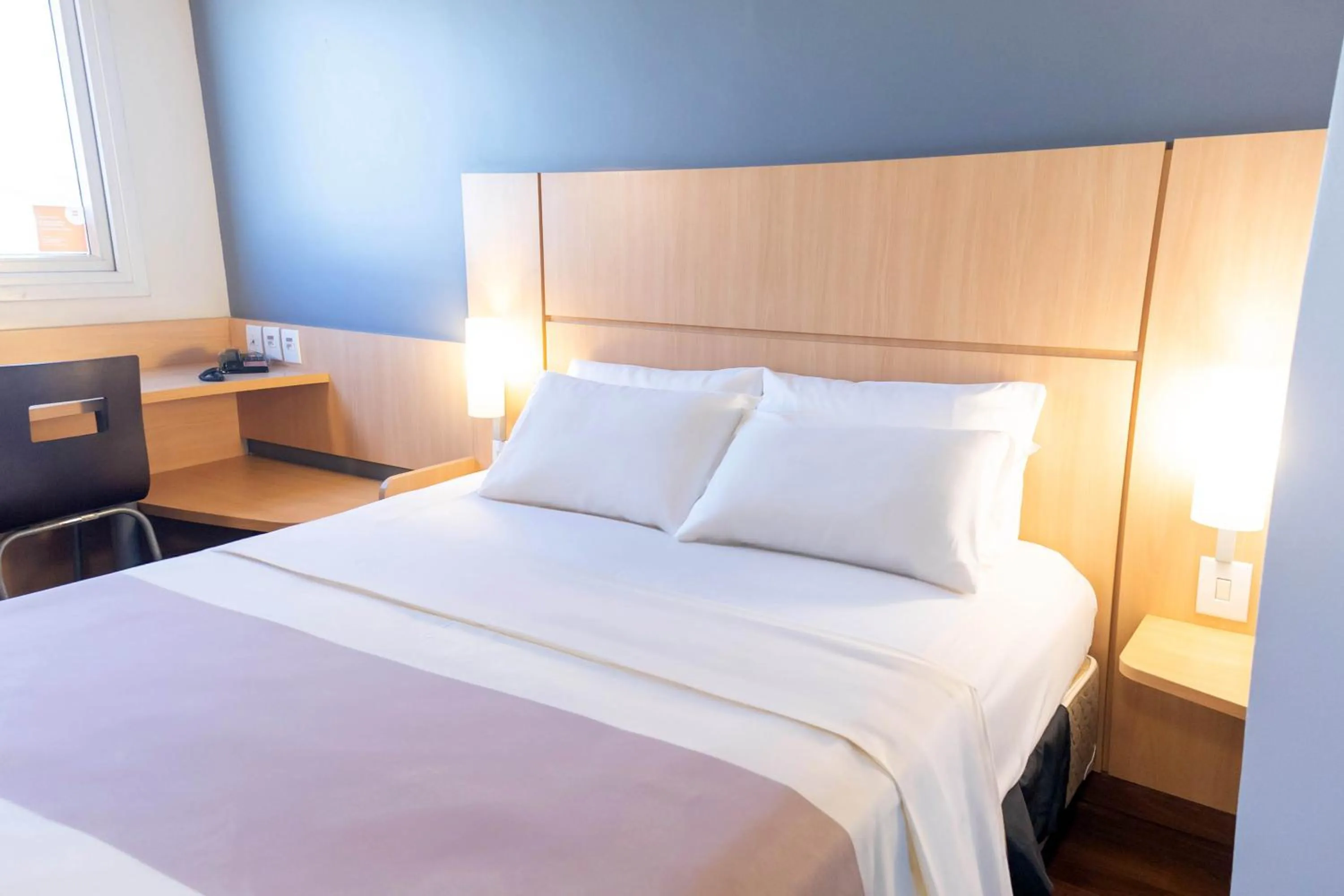 Bed in ibis Contagem Ceasa