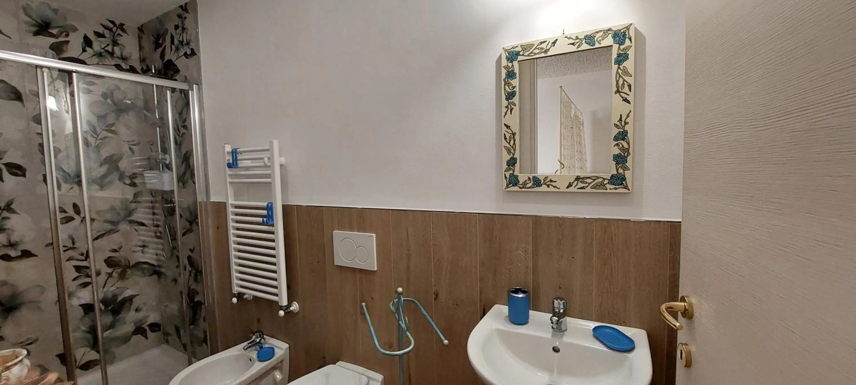 Bathroom in Bellavista Versilia