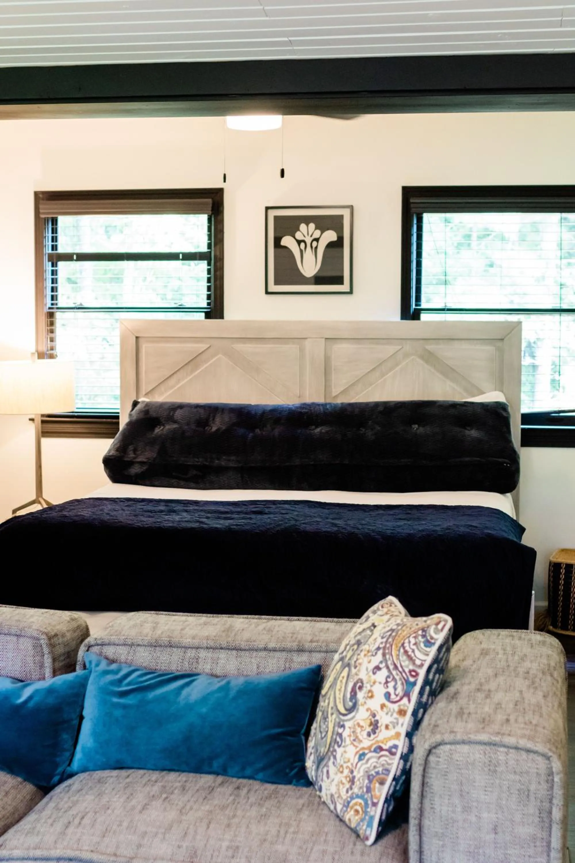 Bed in Sylvan Valley Lodge and Cellars