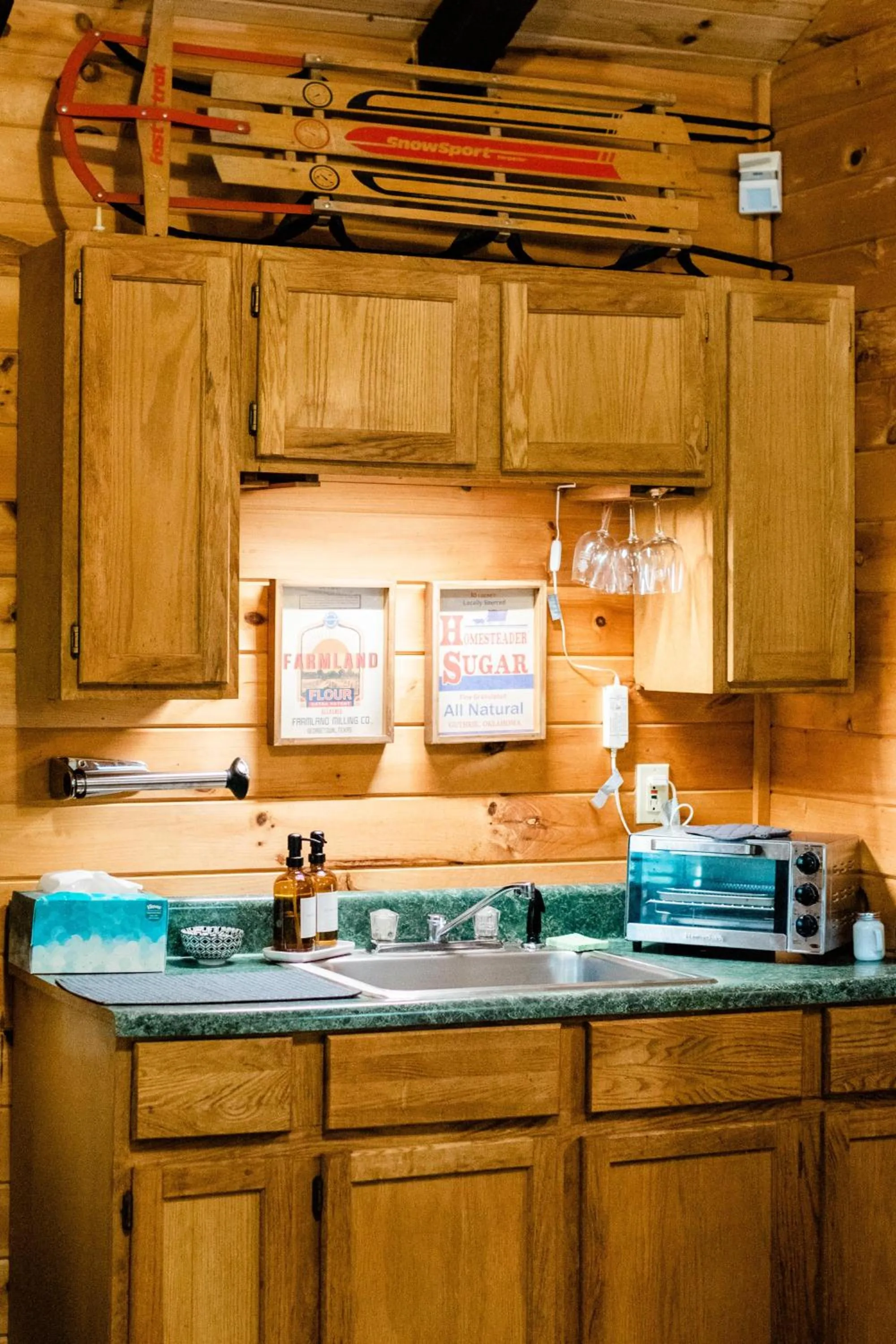 Kitchen or kitchenette in Sylvan Valley Lodge and Cellars