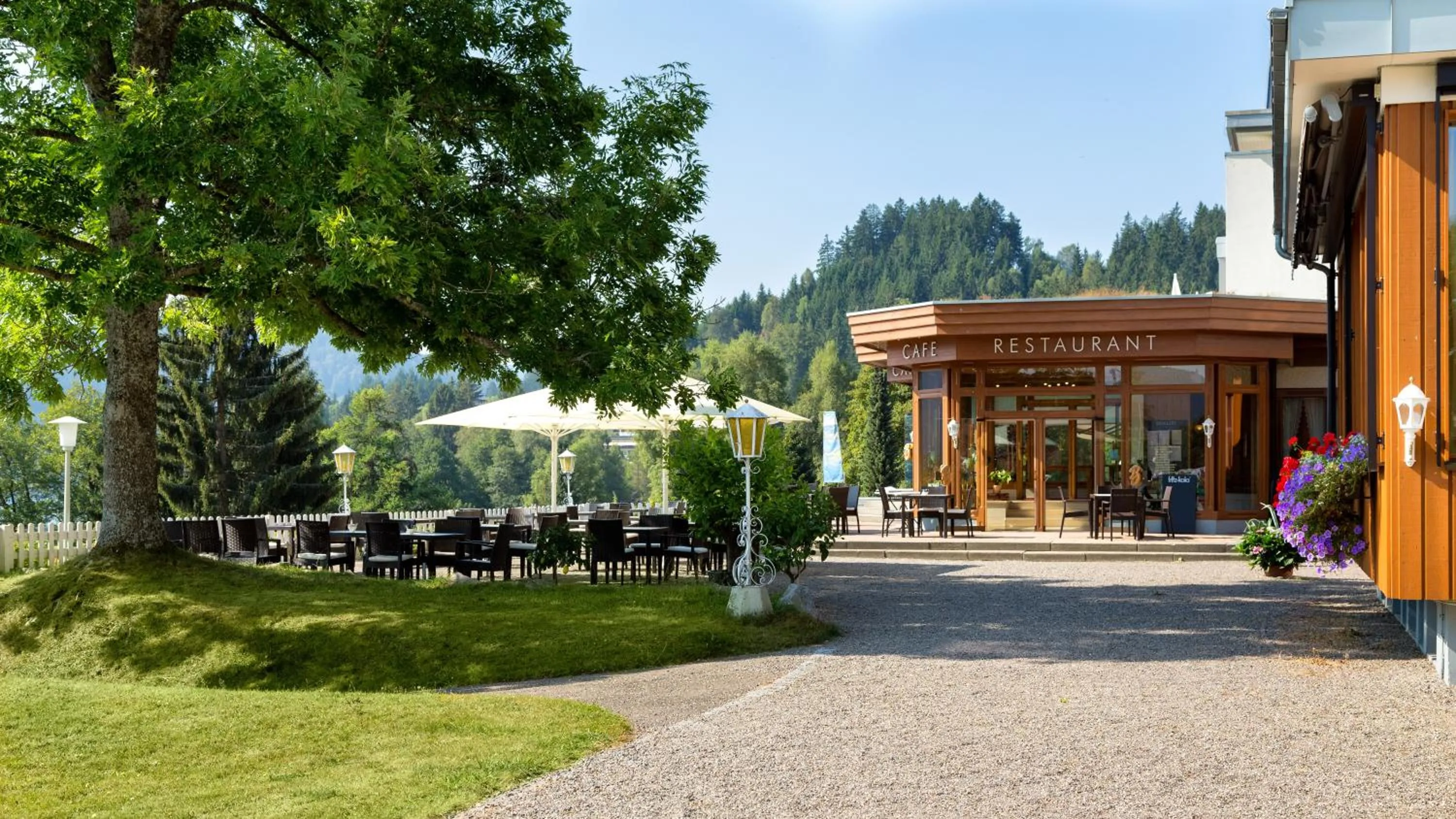 Property building in BRUGGER'S Hotelpark am See