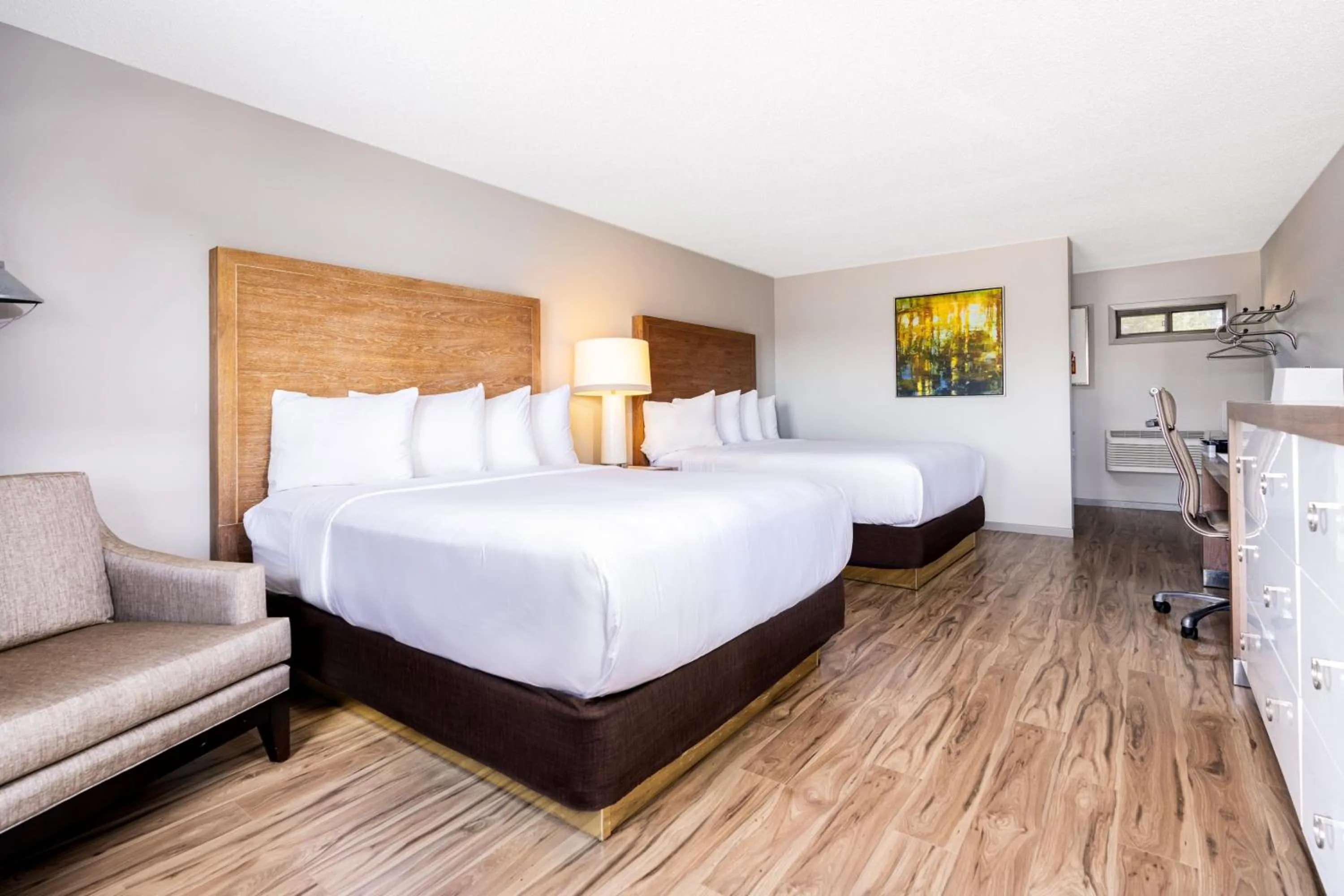 Bed in Aloha Beach Resort