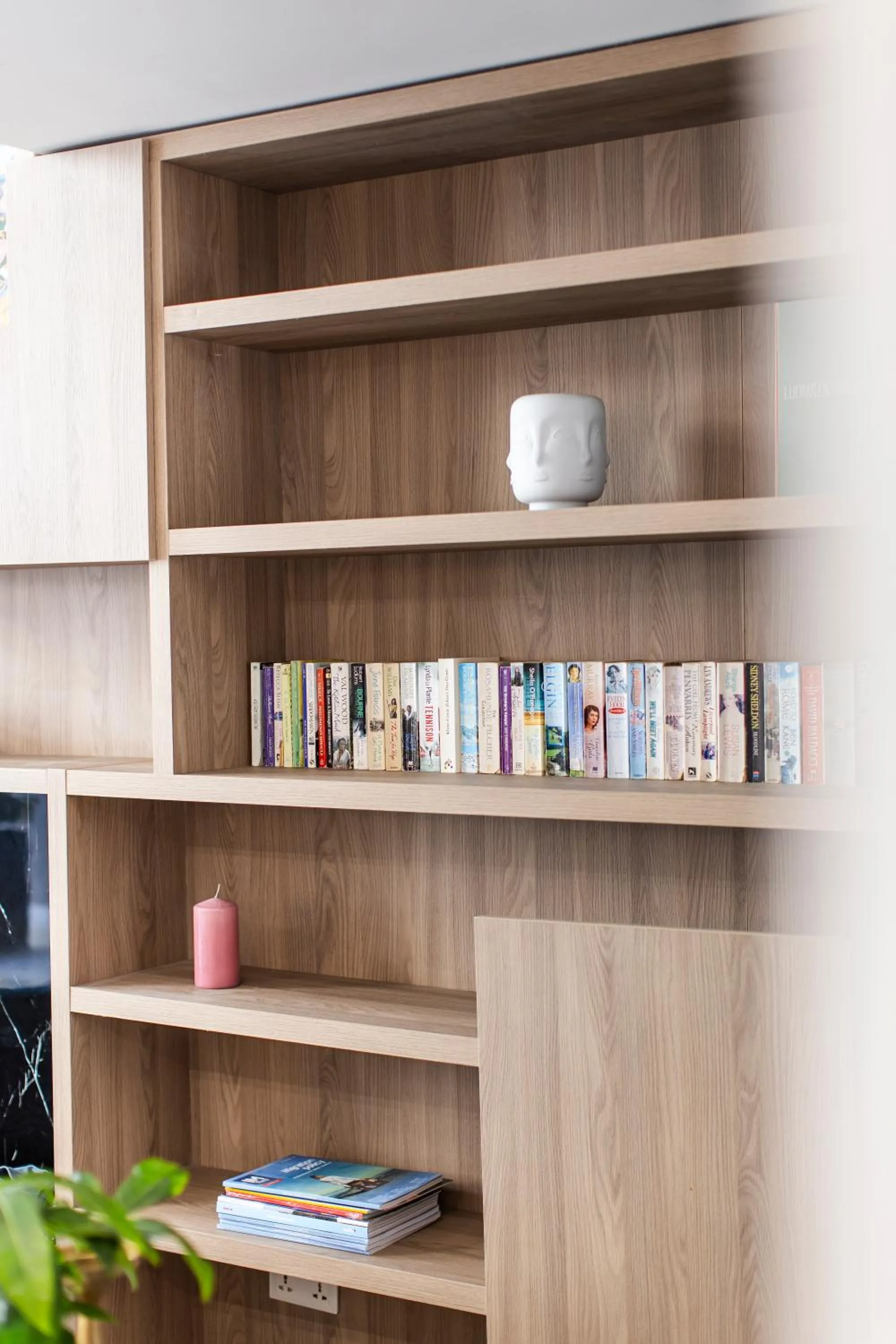 Library in Flamingo Hotel Malta