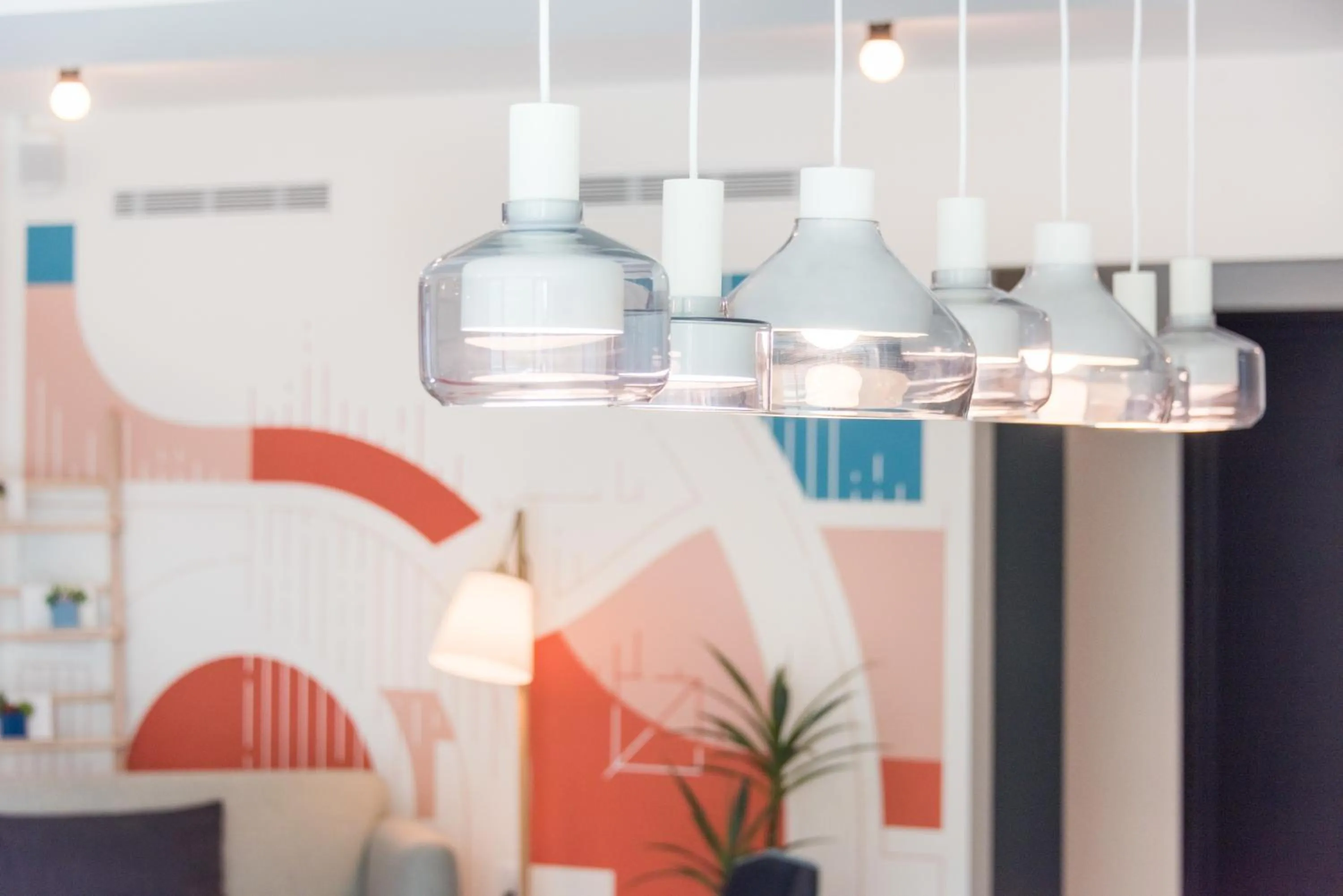 Lounge or bar in The Metric - Los Angeles Downtown