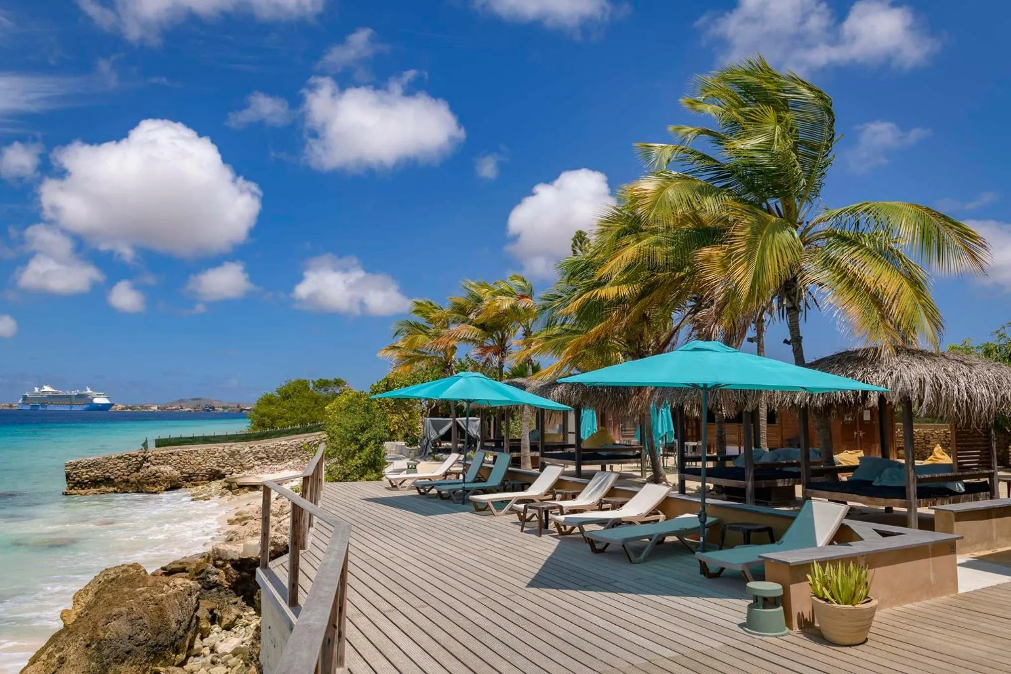 Beach in Thebonairian