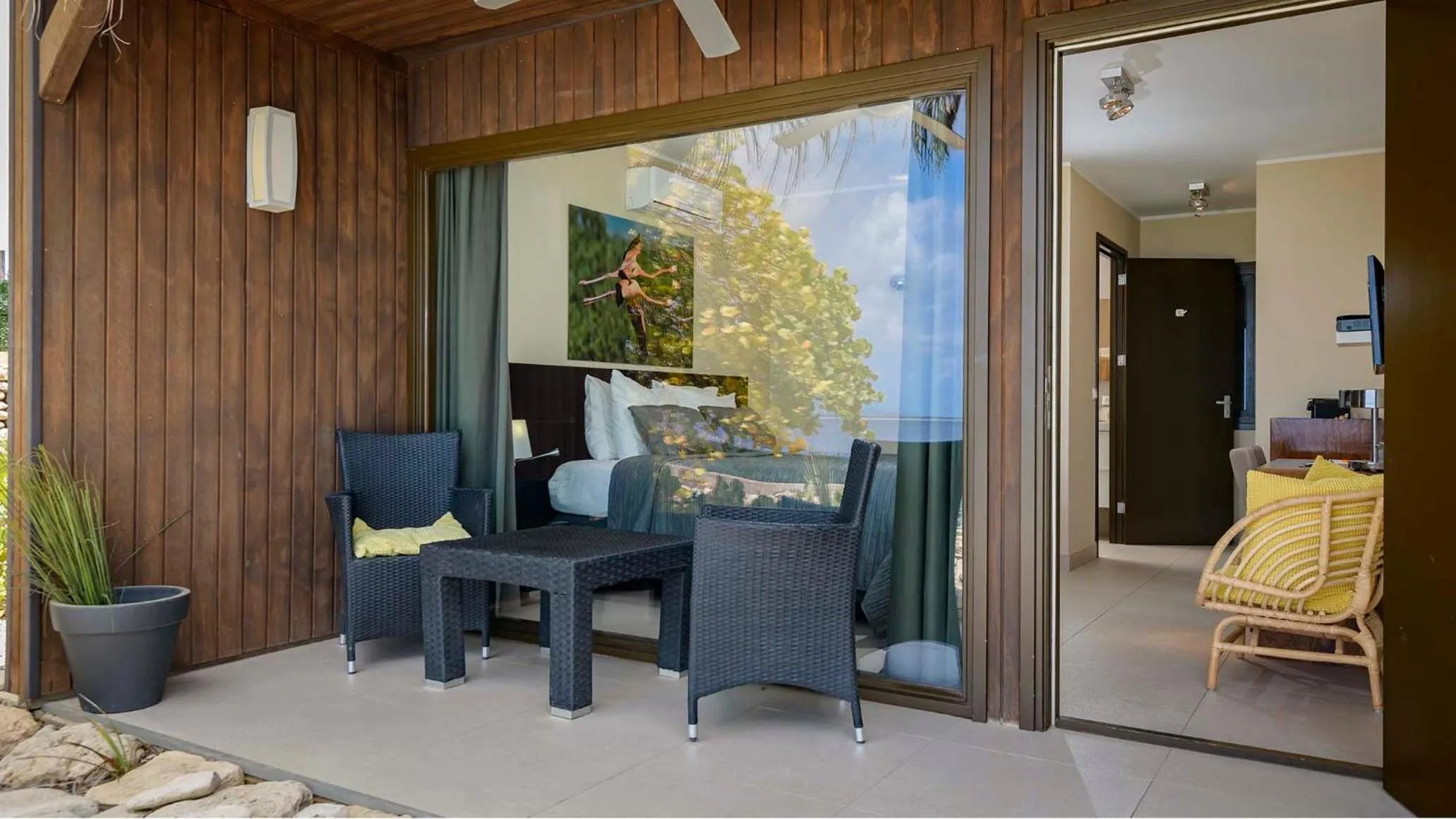 Balcony/Terrace, Seating Area in Thebonairian