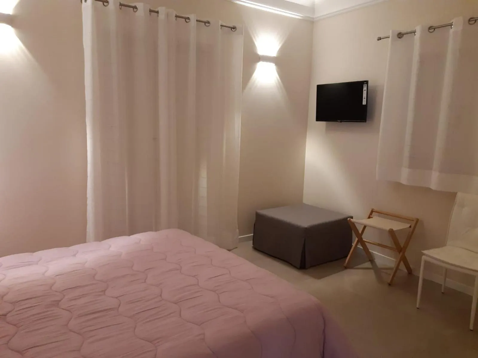 TV and multimedia, Bed in San Domenico Casa Vacanze