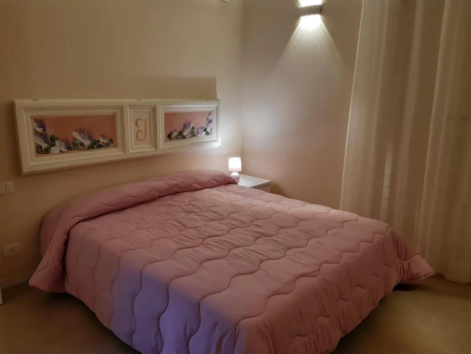 Photo of the whole room, Bed in San Domenico Casa Vacanze