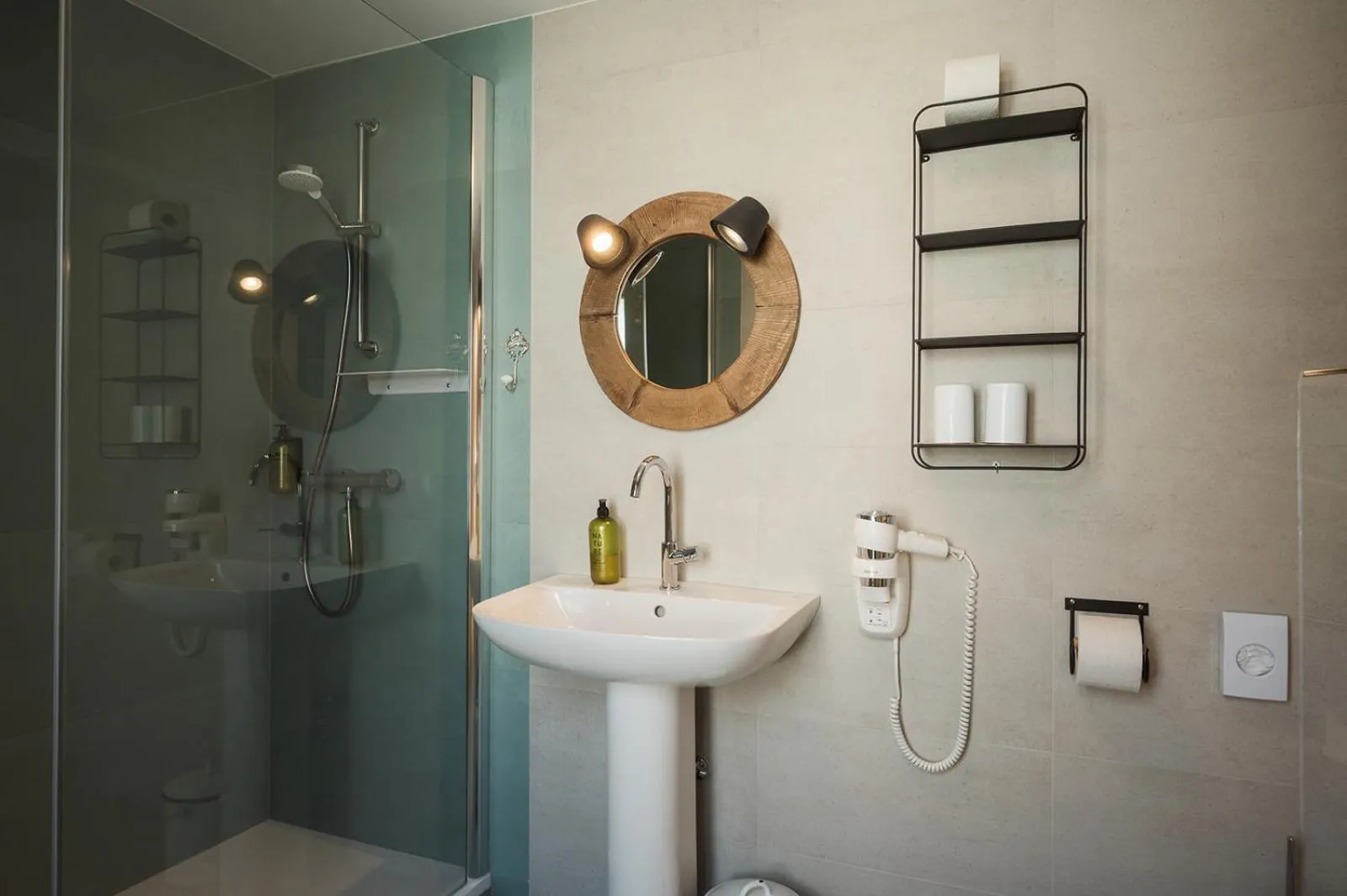 Toilet in Wanderlust Boutique Rooms