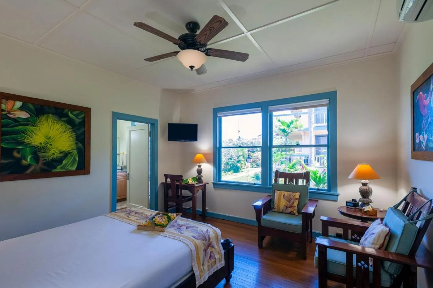 Bed in Poipu Plantation Vacation Rentals