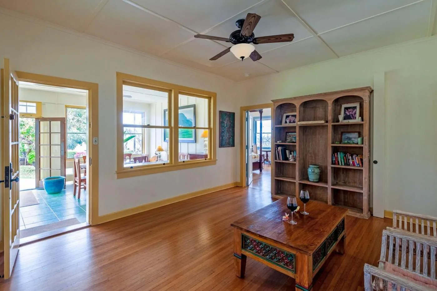 Library in Poipu Plantation Vacation Rentals