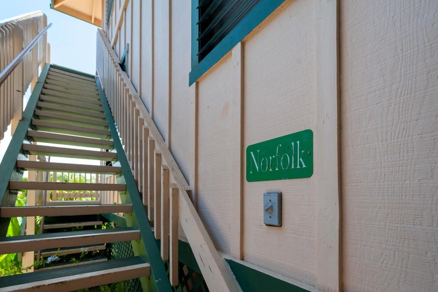 Text overlay in Poipu Plantation Vacation Rentals