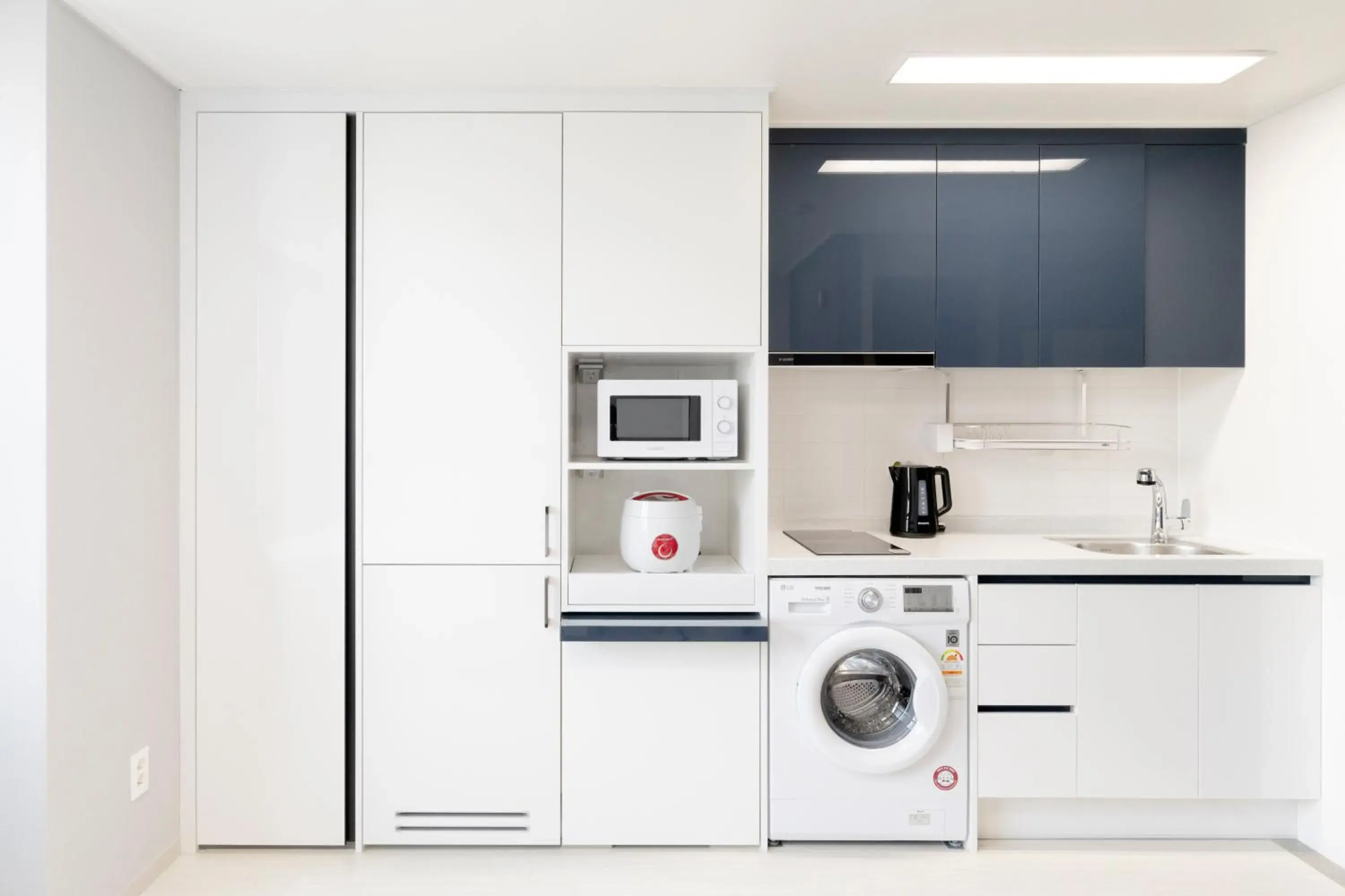 Superior Double Room with City View in Donghae Oceancity Residence Hotel Superior Double Room with City View in Donghae Oceancity Residence Hotel