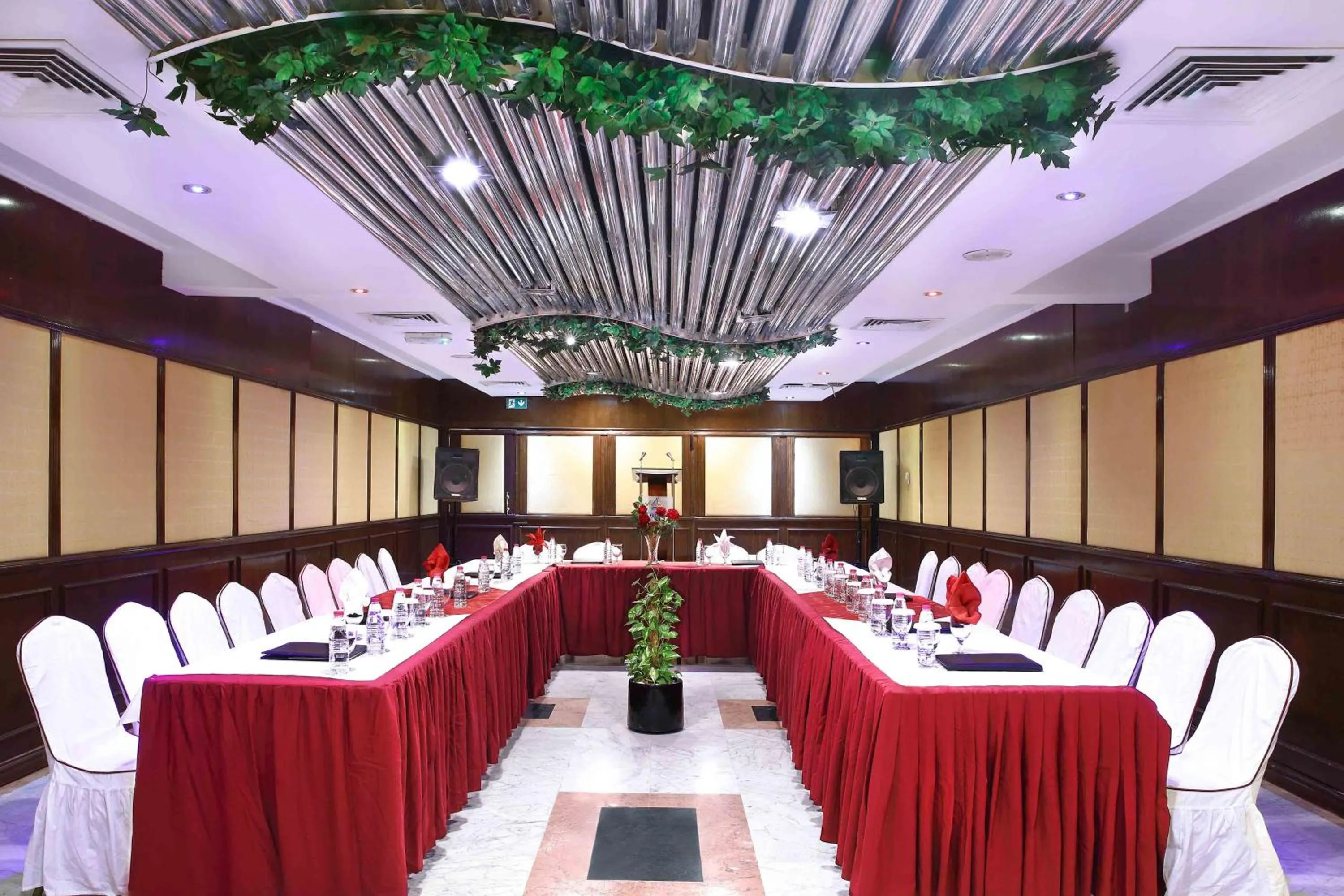 Business facilities in Al Seef Hotel