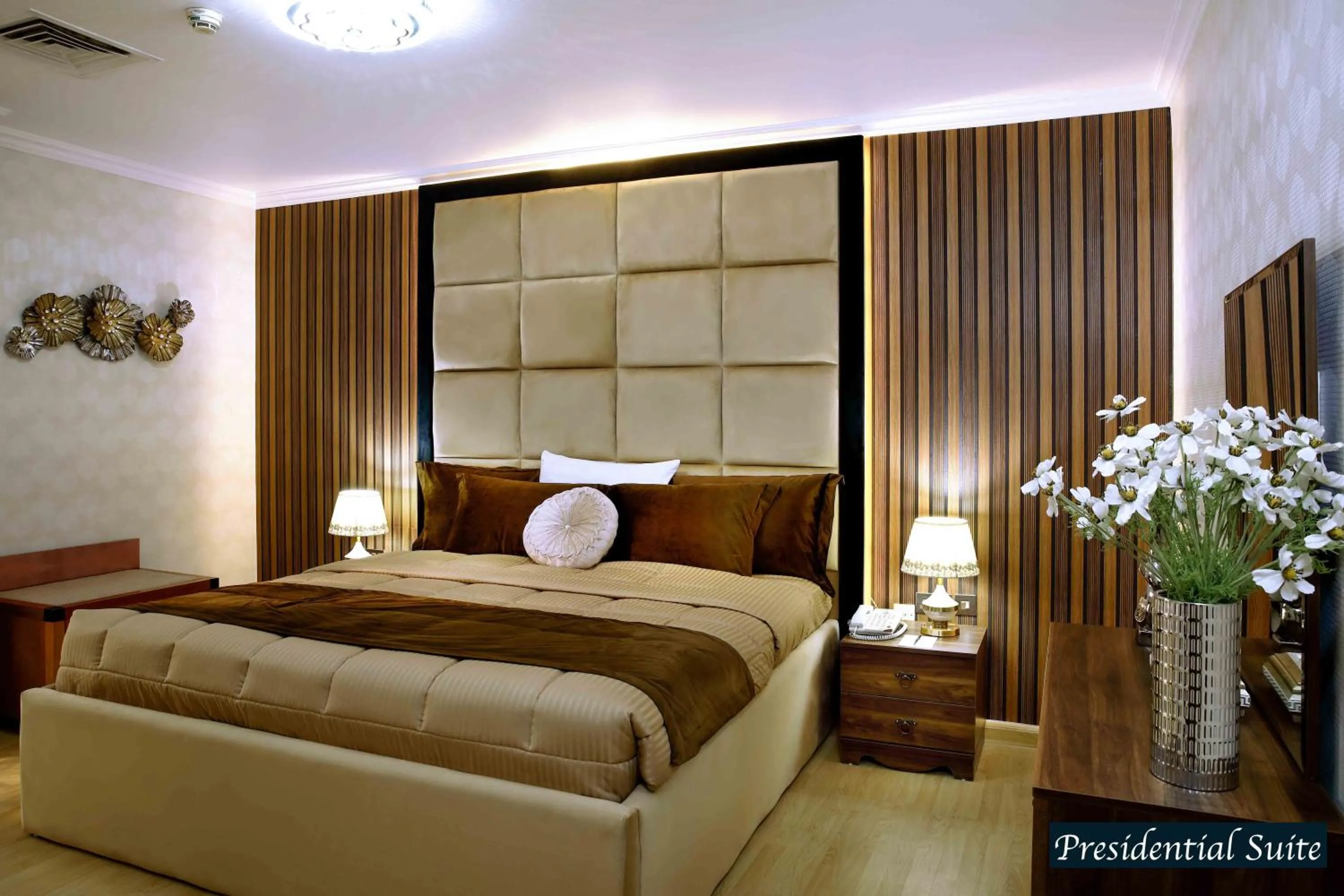 Bedroom, Bed in Al Seef Hotel