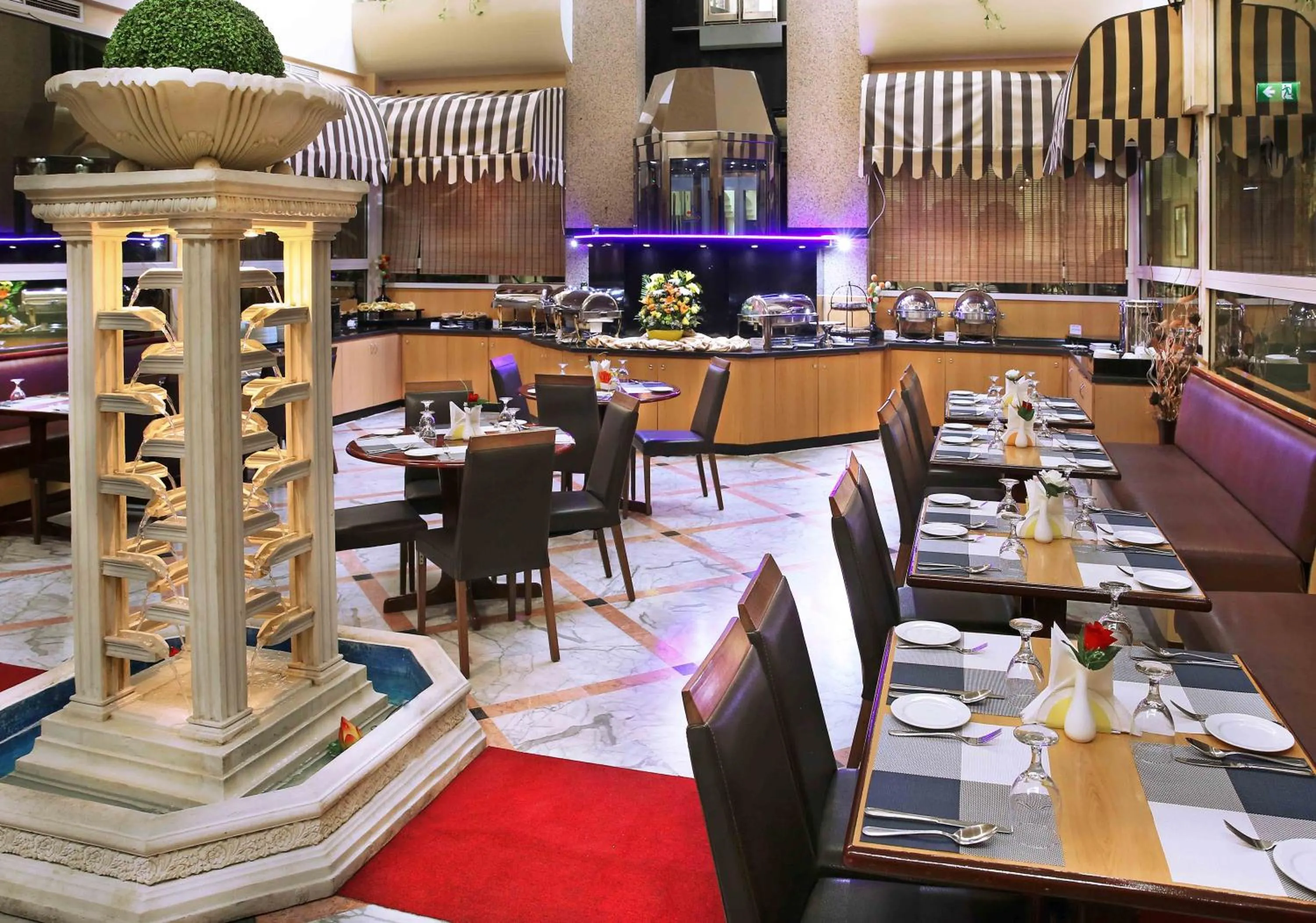 Restaurant/places to eat in Al Seef Hotel