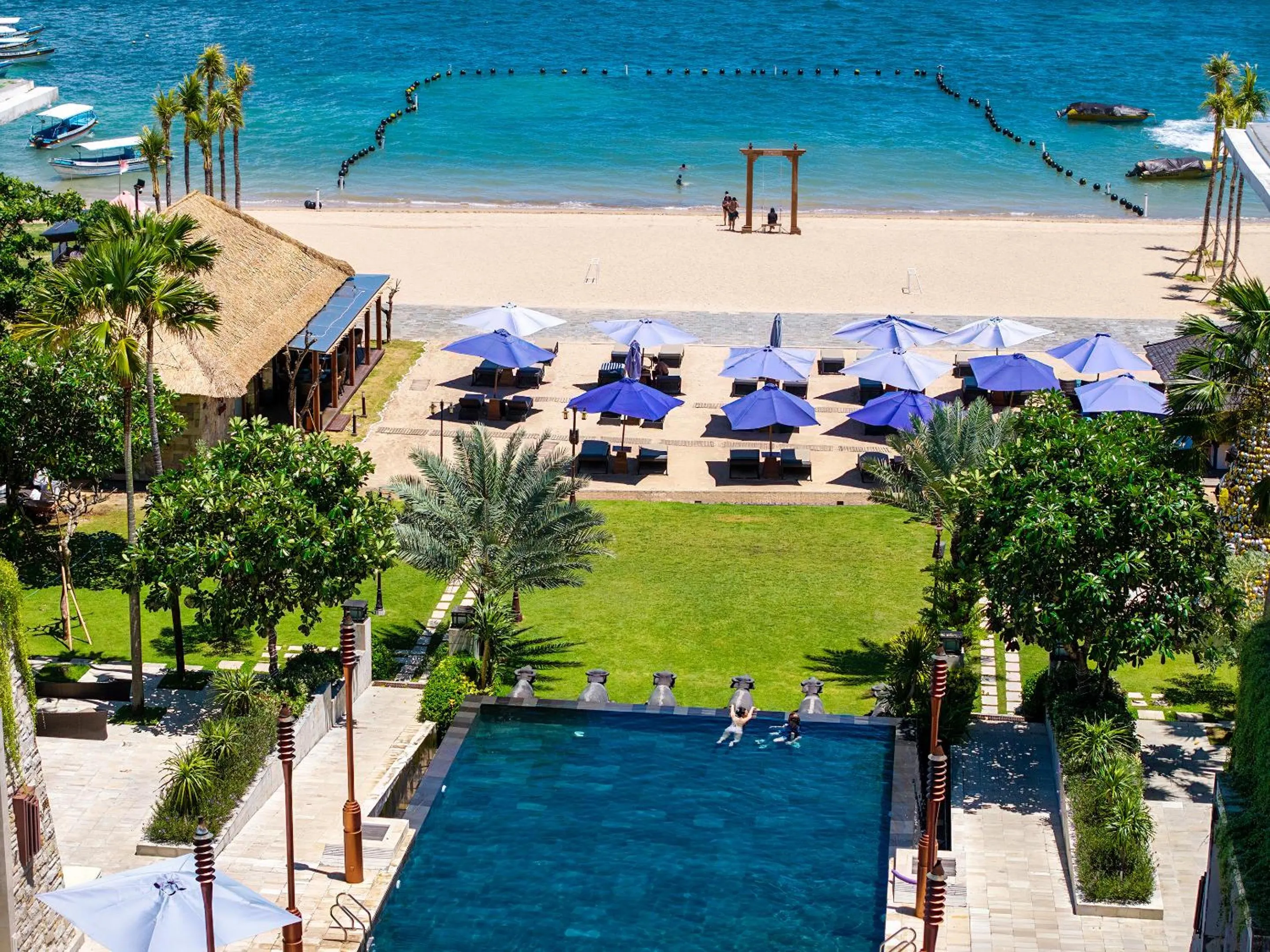 Beach in The Sakala Resort Bali All Suites