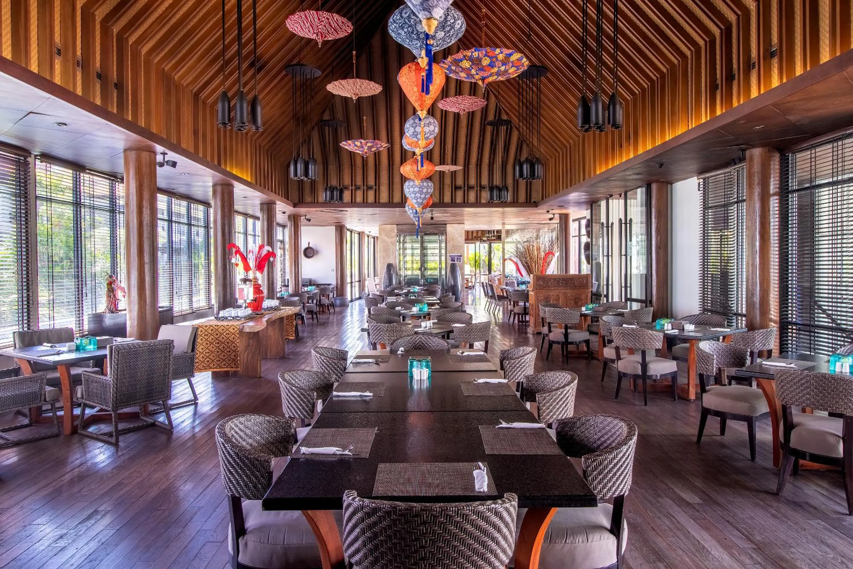 Restaurant/places to eat in The Sakala Resort Bali All Suites