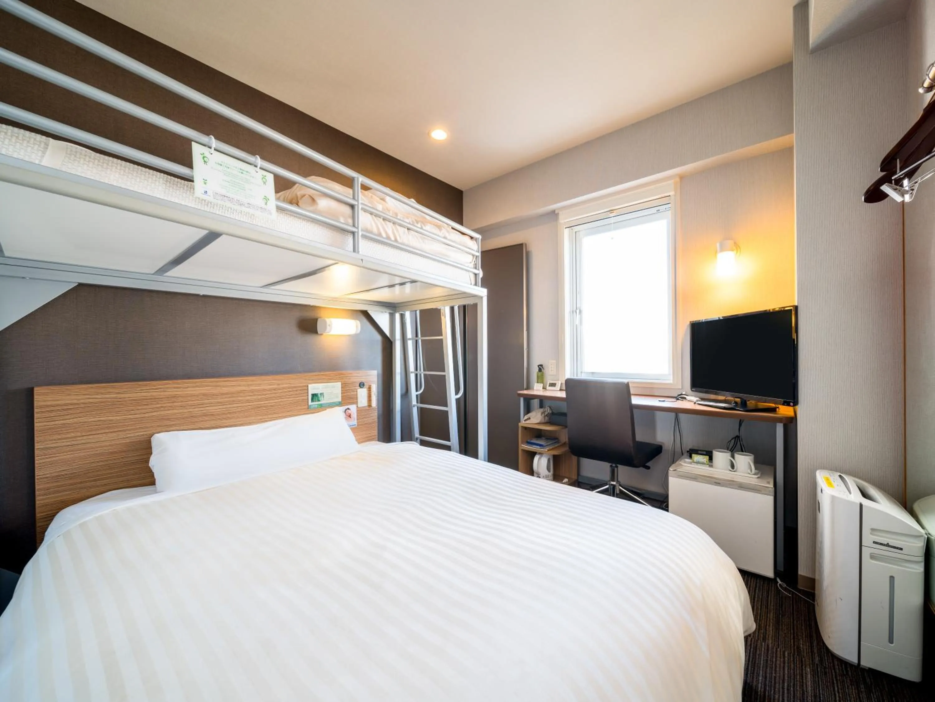 Photo of the whole room, Bed in Super Hotel Saitama Omiya West