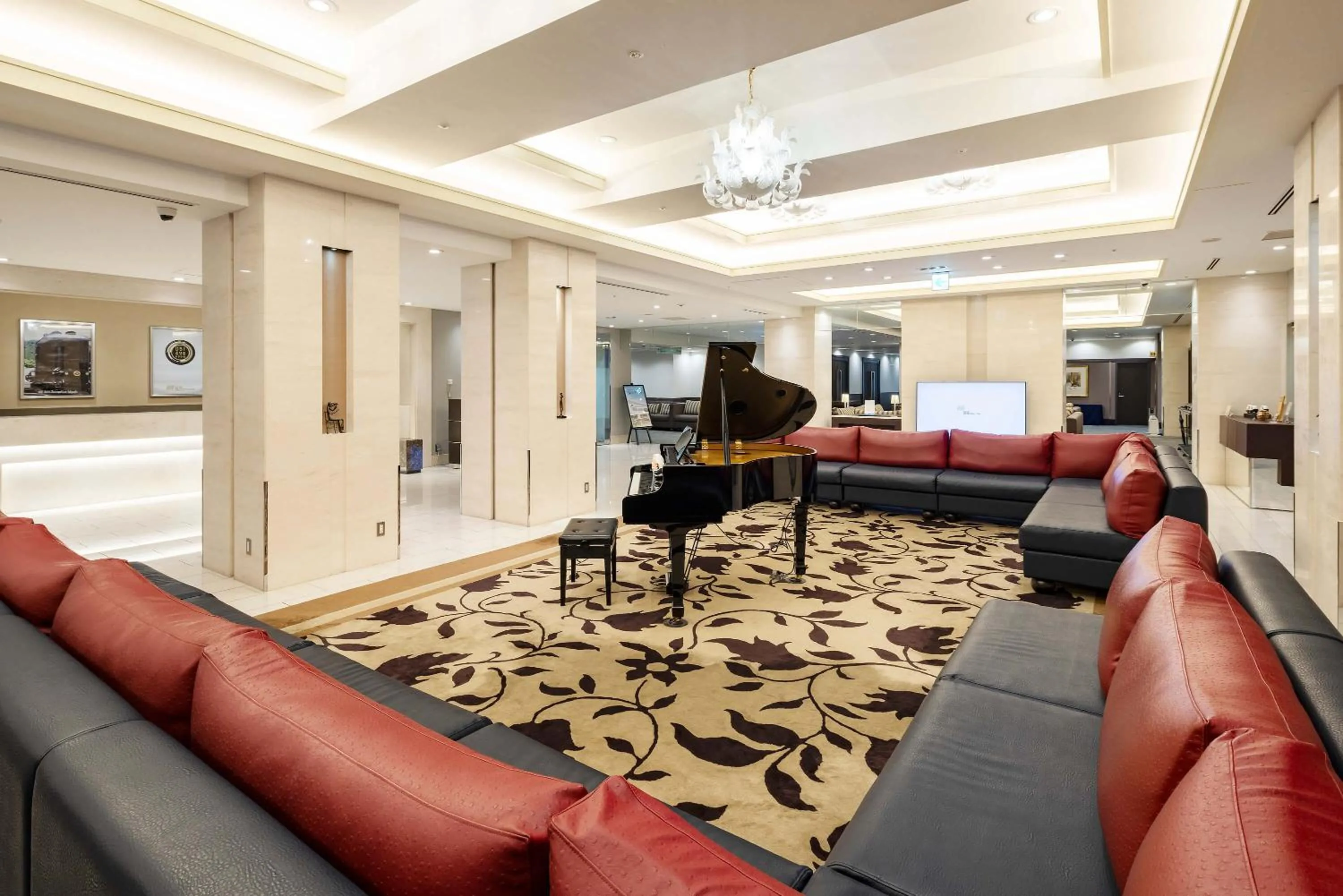 Lobby or reception in Hotel Metropolitan Takasaki