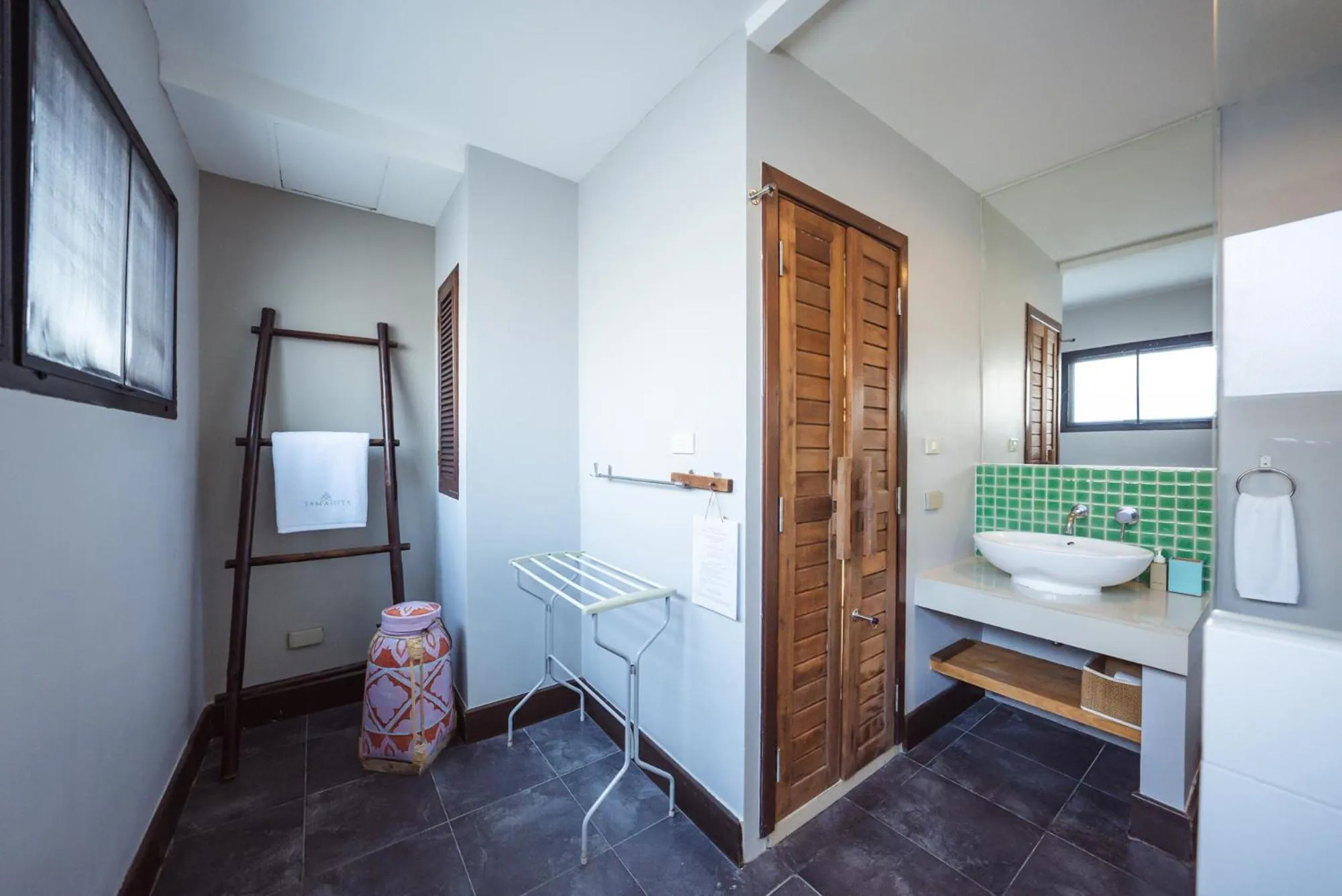 Shower in Samahita Retreat